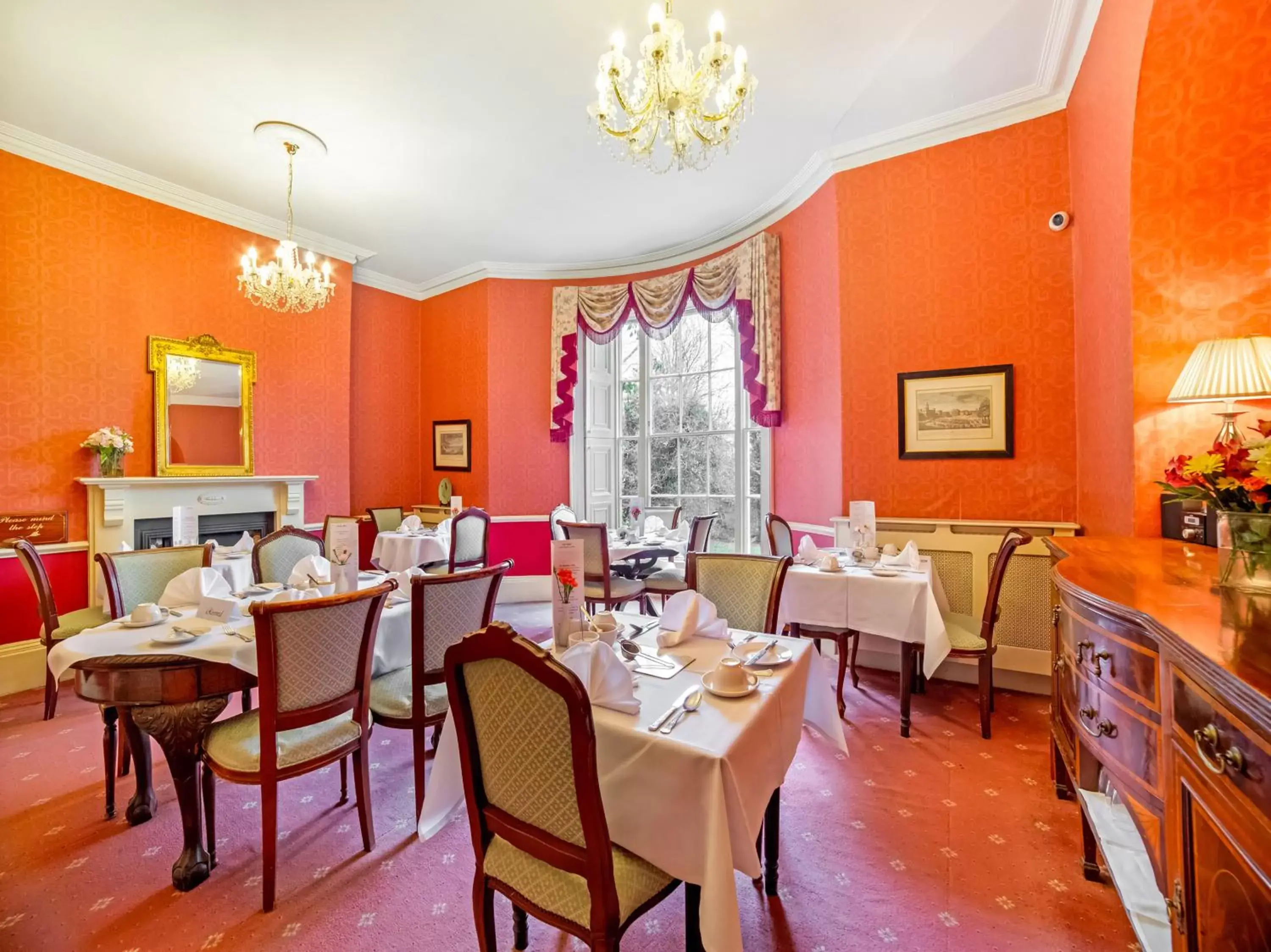 Dining area, Restaurant/Places to Eat in OYO Bailbrook Lodge, Bath