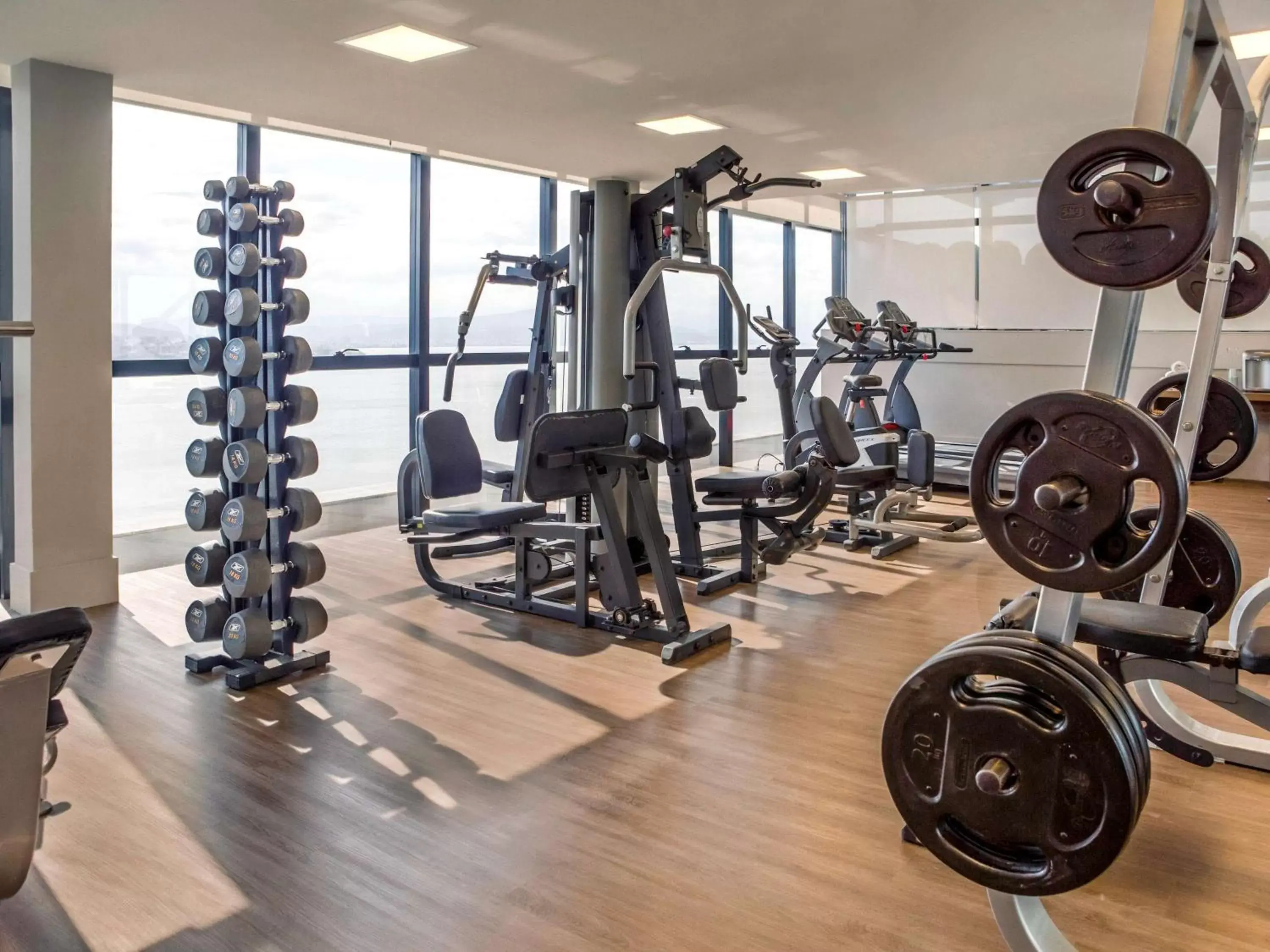 Property building, Fitness Center/Facilities in Novotel Florianopolis