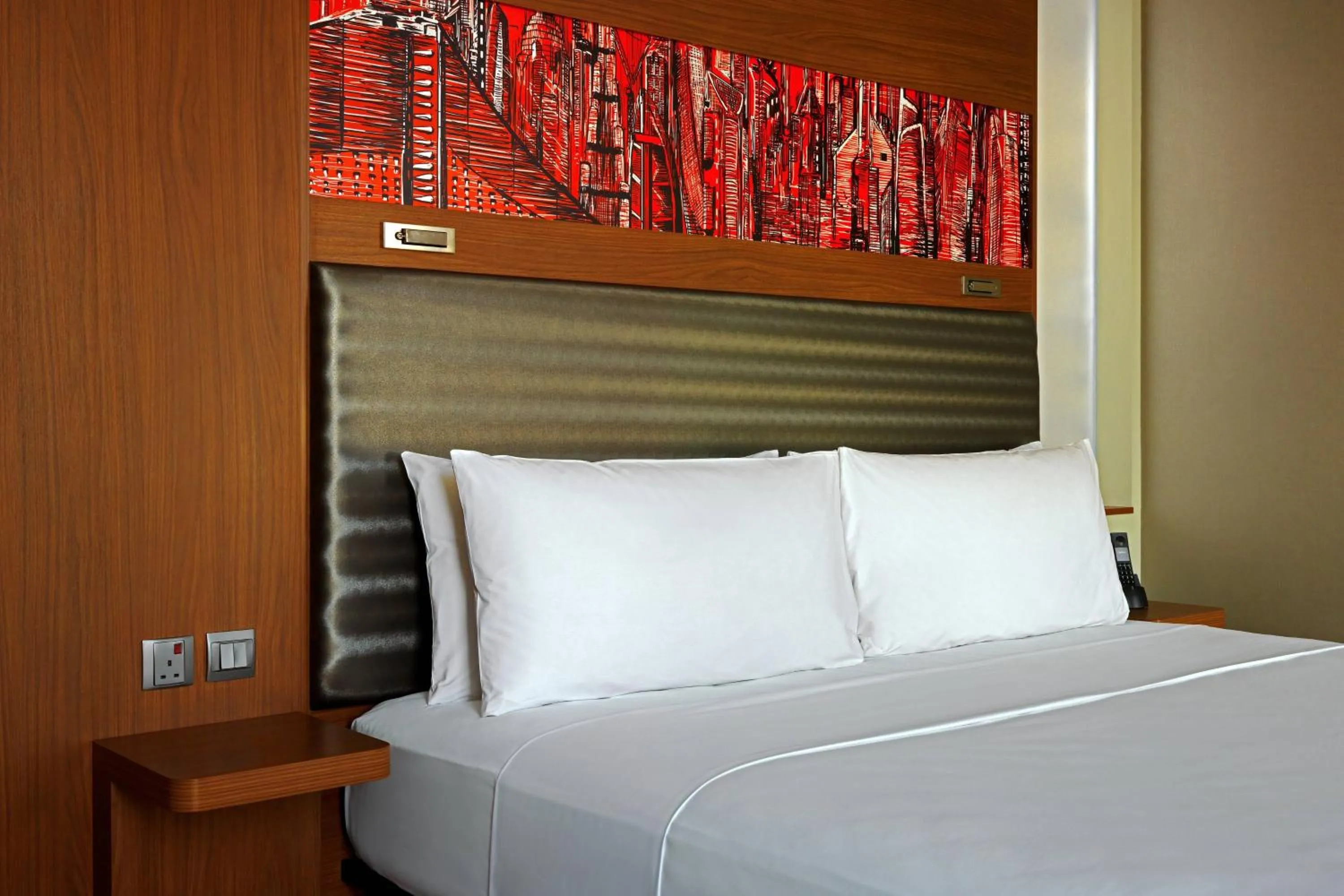 Photo of the whole room, Bed in Aloft Me'aisam, Dubai