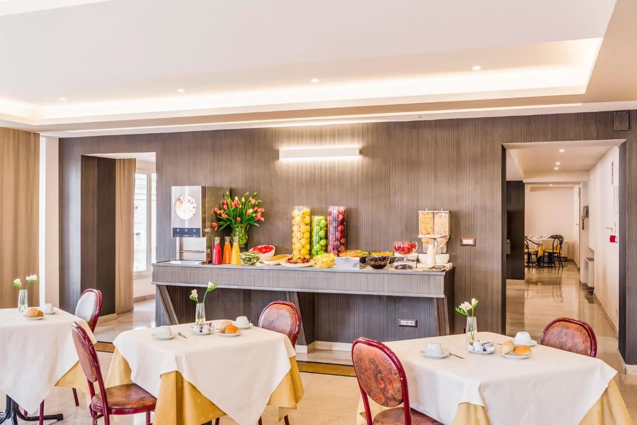Buffet breakfast, Restaurant/Places to Eat in Raeli Hotel Siracusa