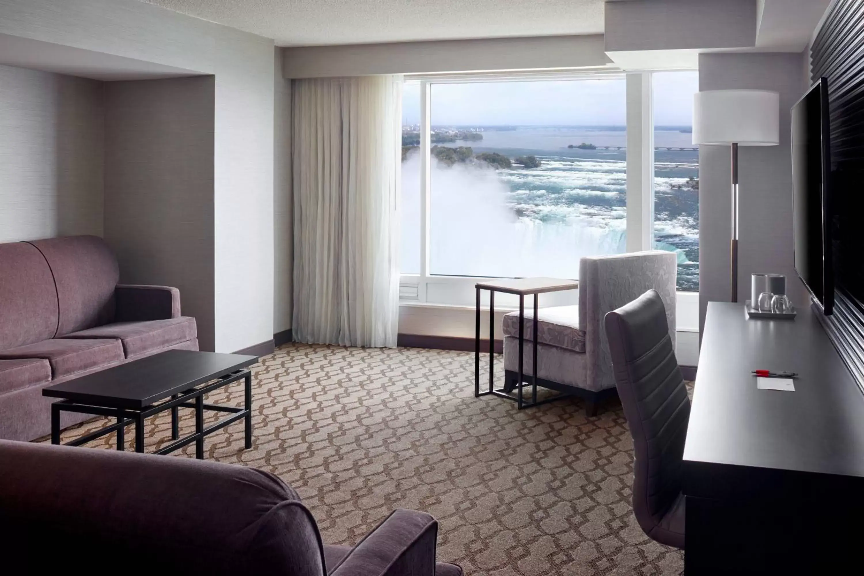 Living room, Seating Area in Niagara Falls Marriott Fallsview Hotel & Spa