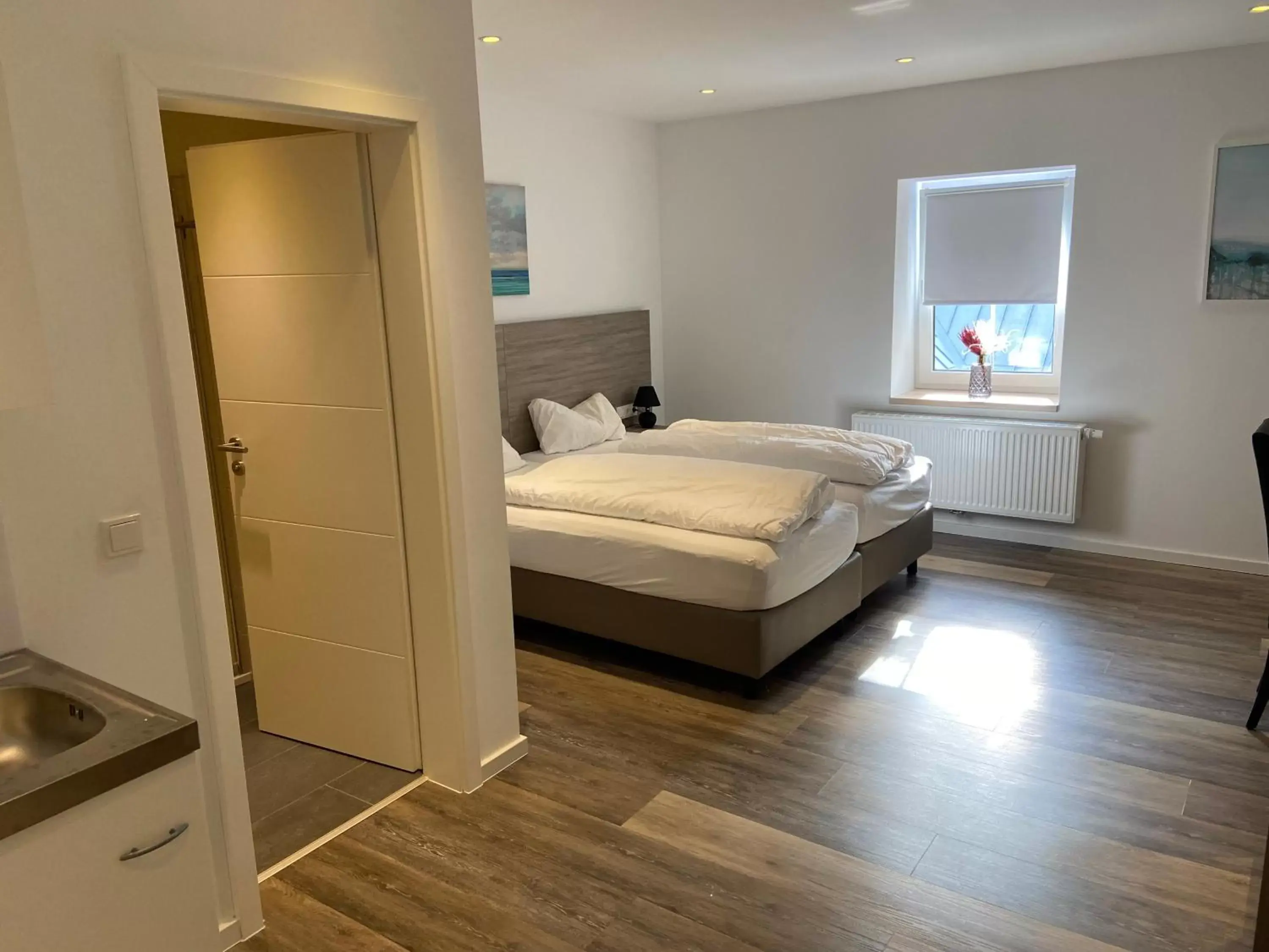 Deluxe Double or Twin Room with Garden View in Eschberger Hof Deluxe Double or Twin Room with Garden View in Eschberger Hof