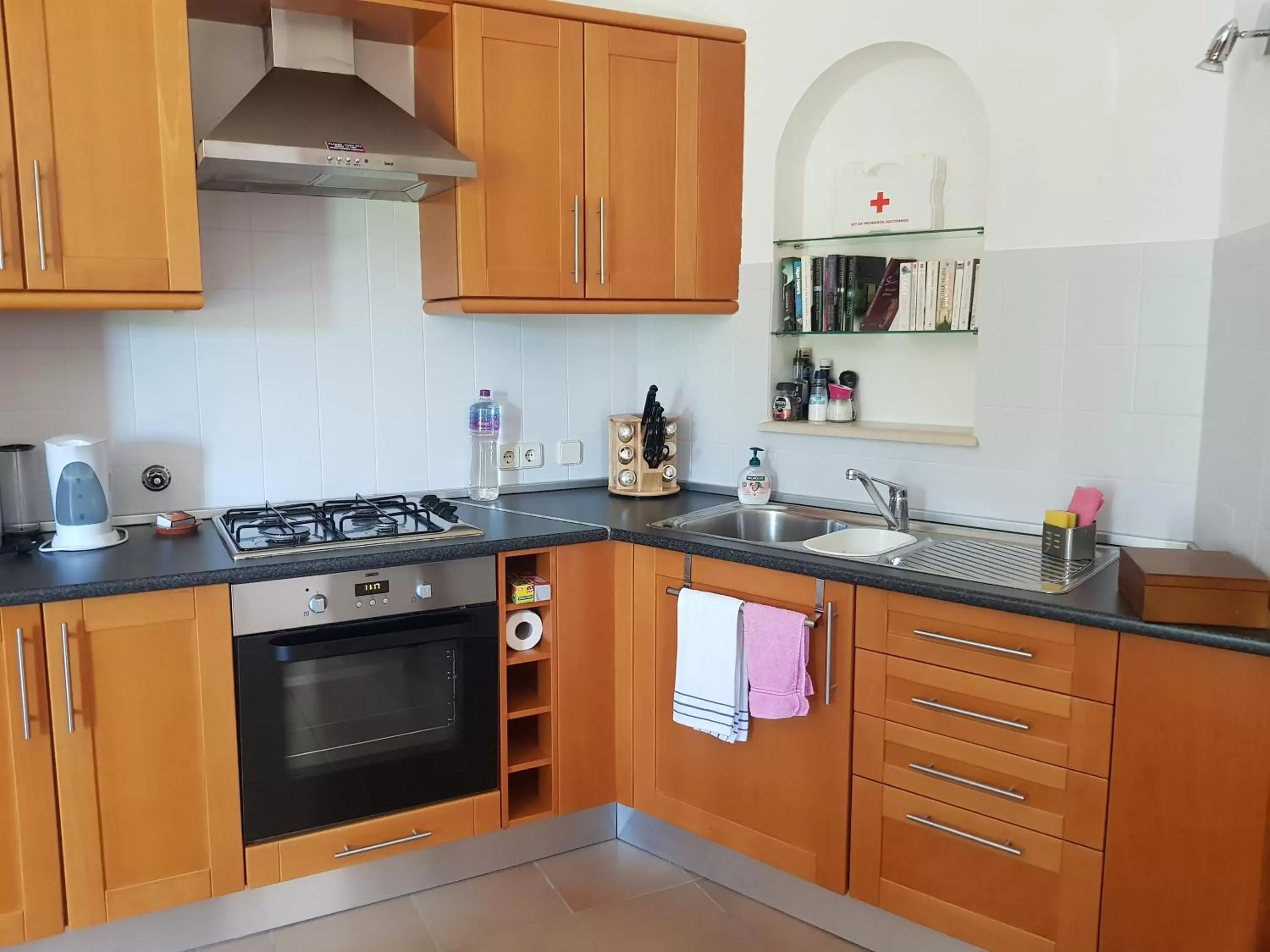 Kitchen/Kitchenette in Monte-Bougainvillea