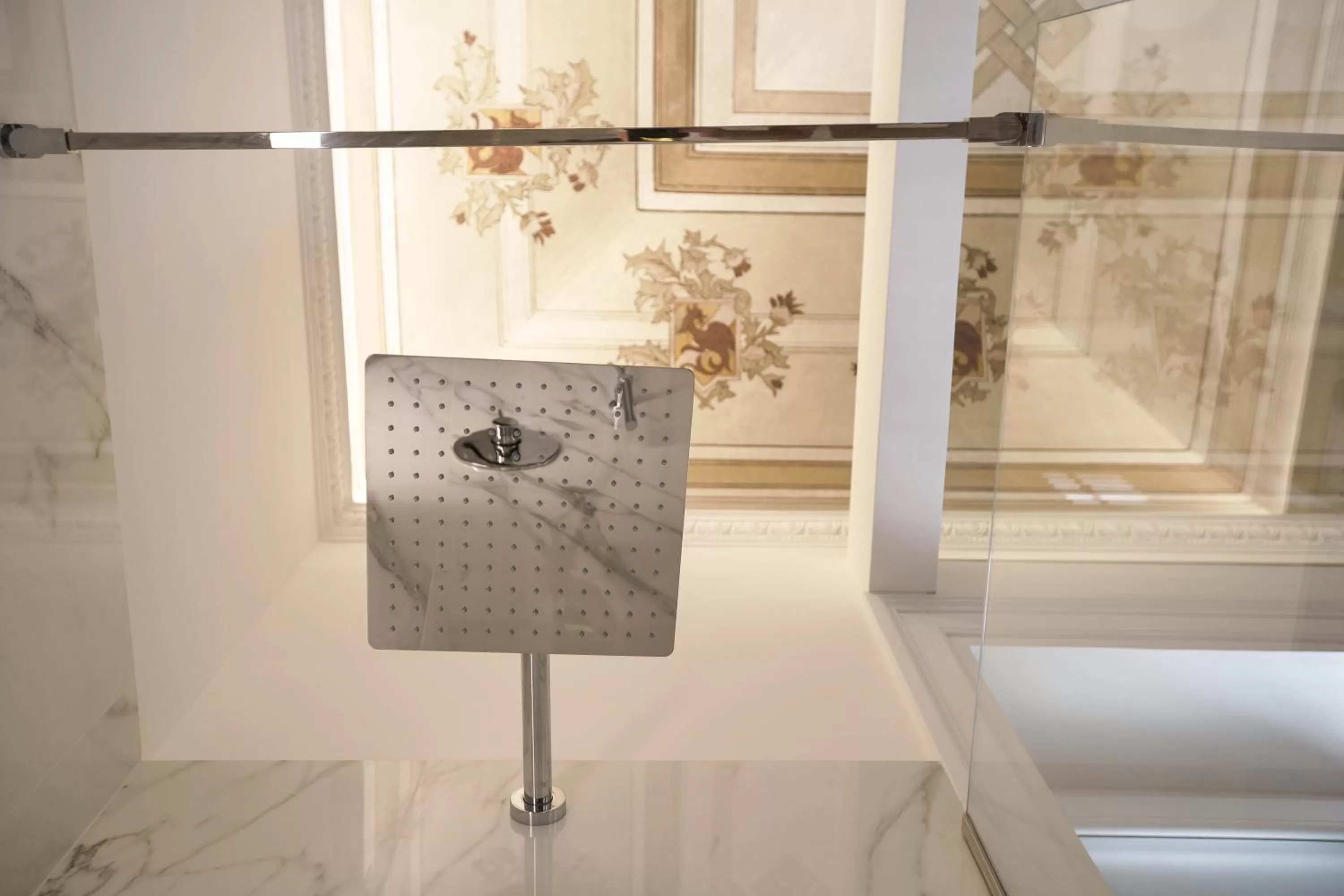 Shower in Family Affair Luxury Rooms&Suites