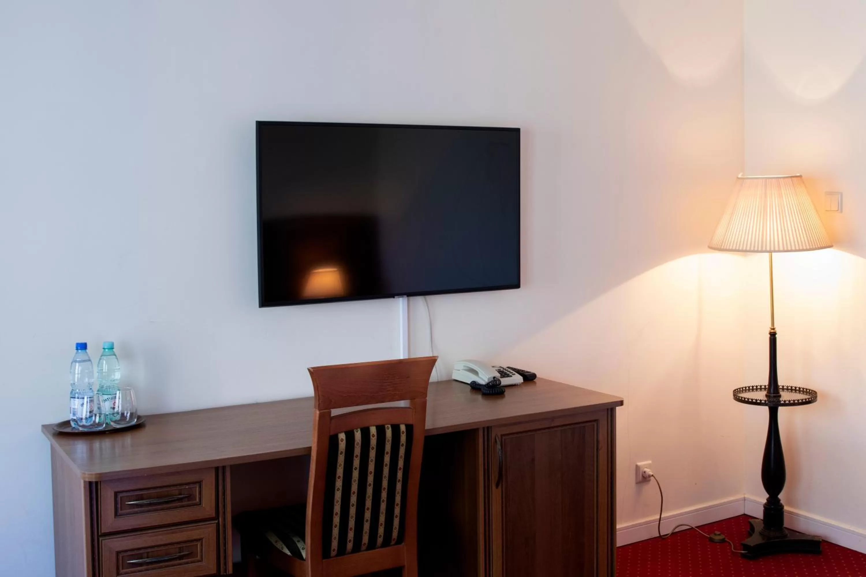 TV and multimedia in Klub Sosnowy