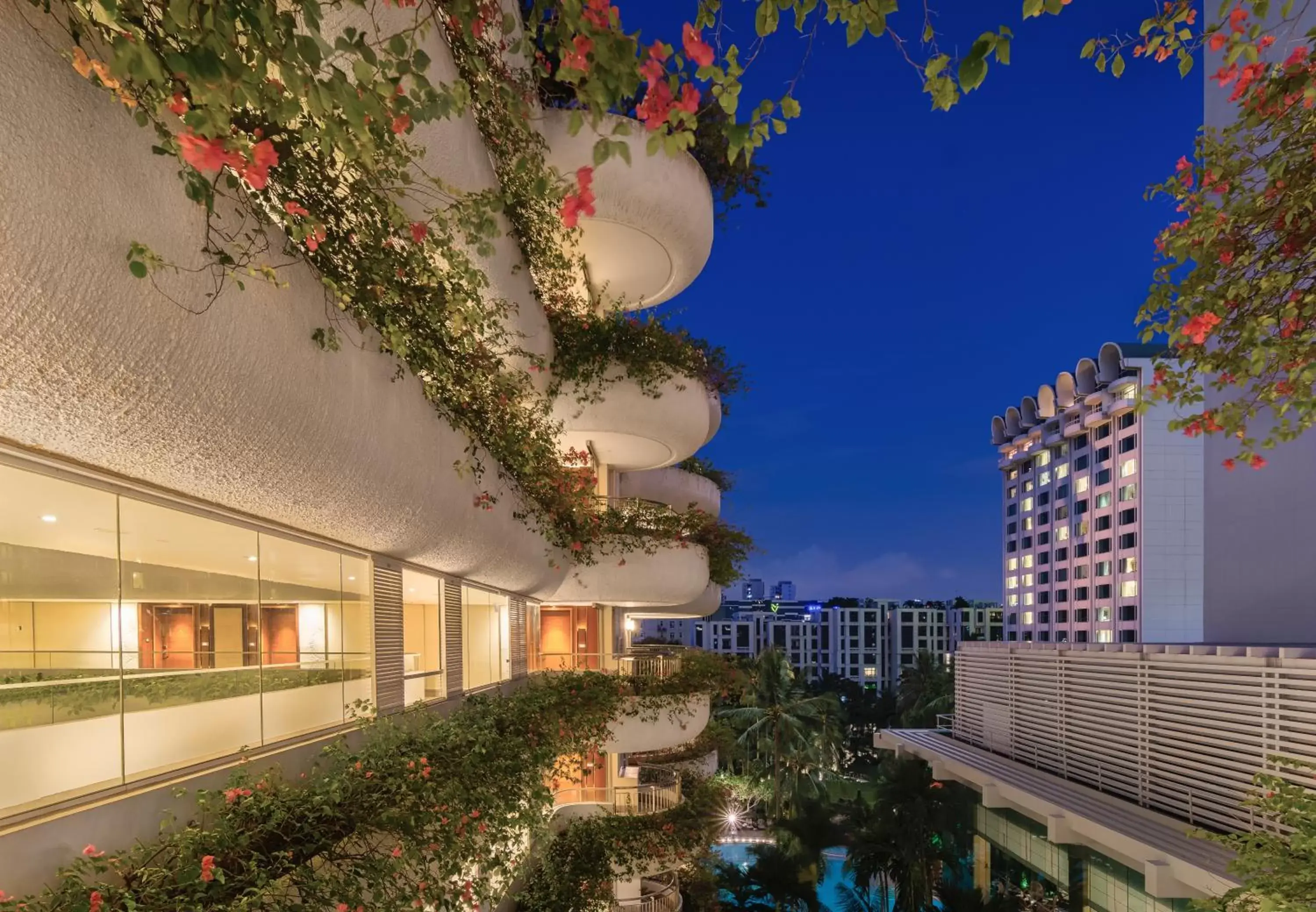 Garden view, Property Building in Shangri-La Singapore