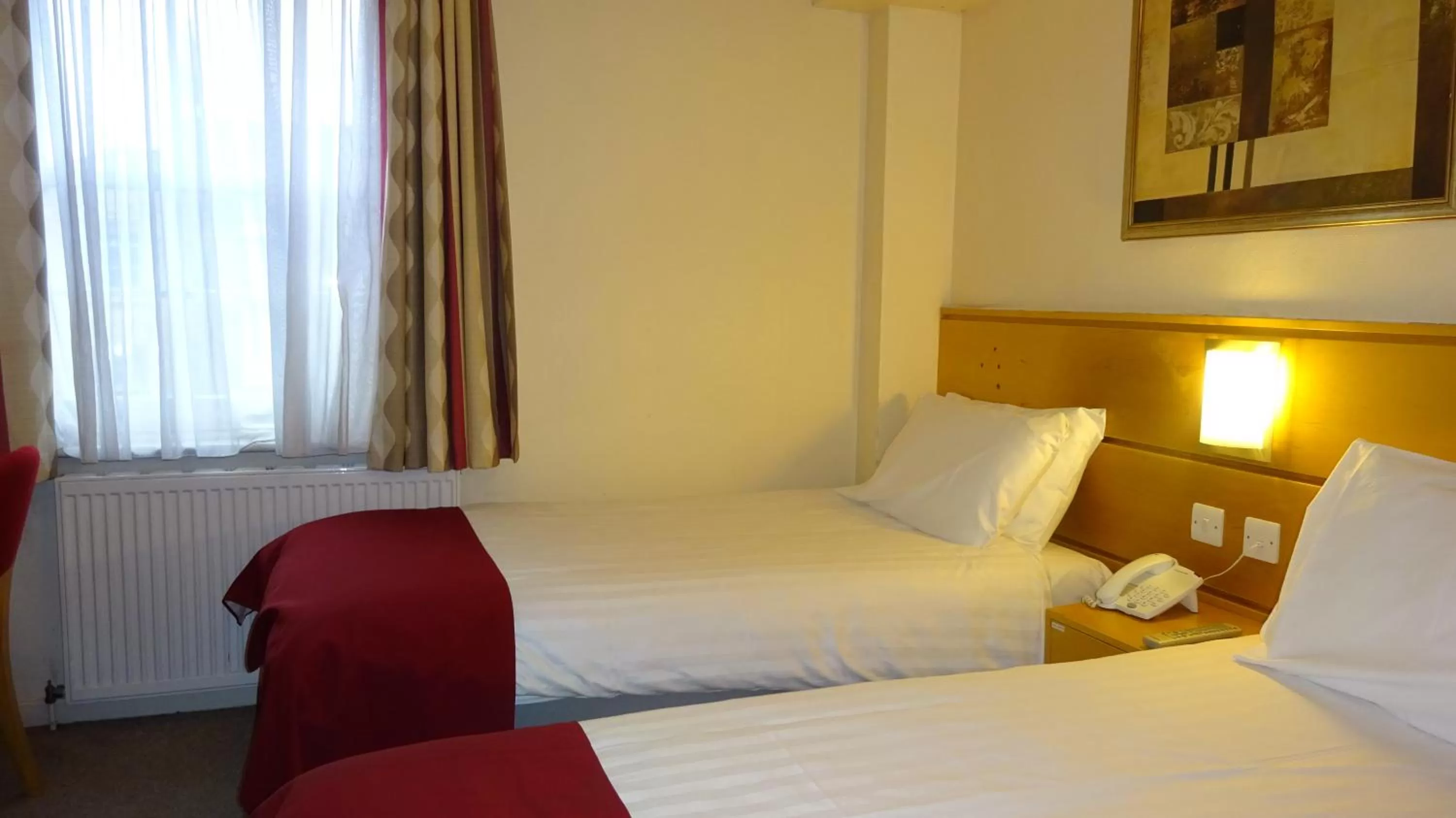 Photo of the whole room, Bed in Americana Hotel