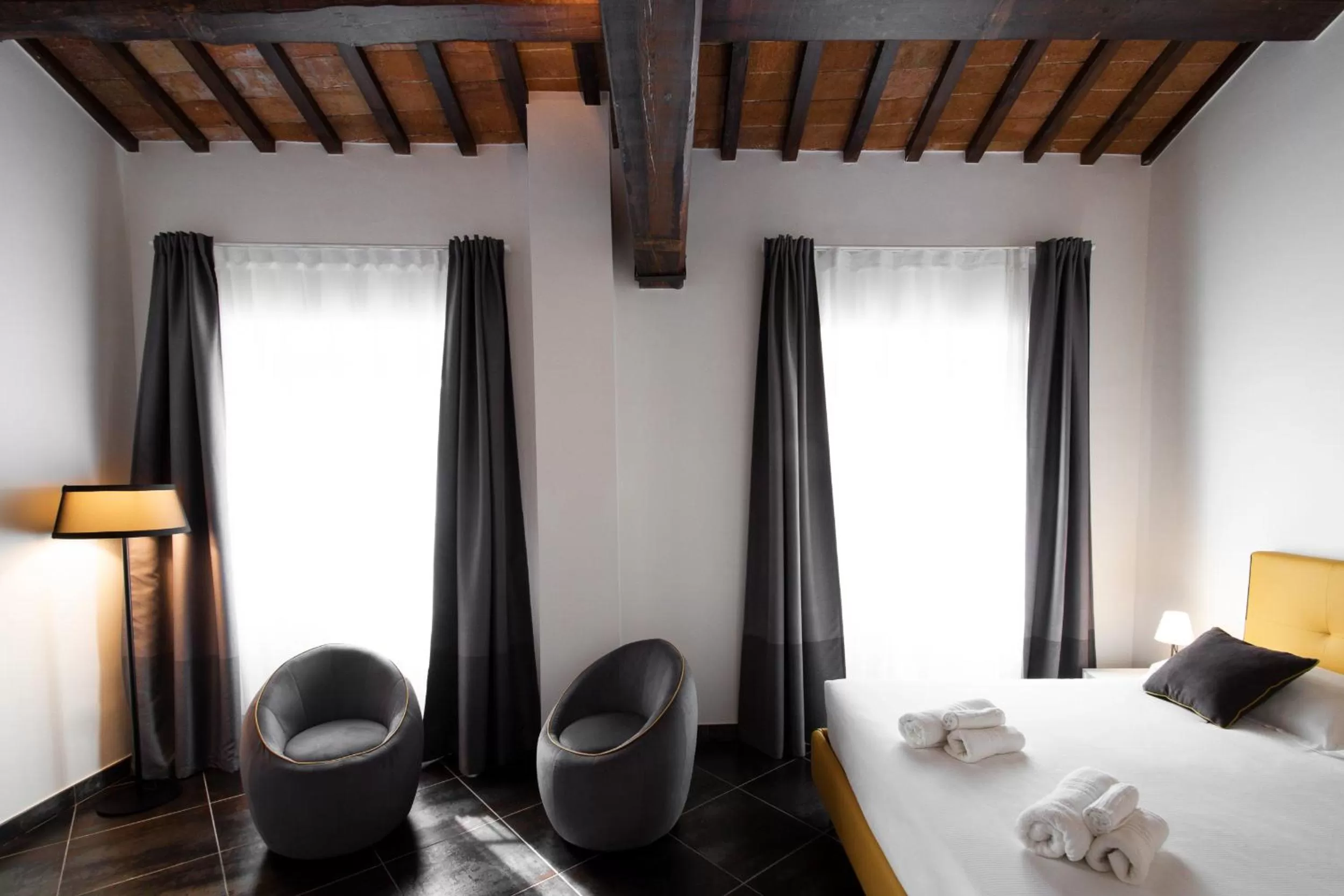 Photo of the whole room, Bed in Interamnia Boutique Hotel