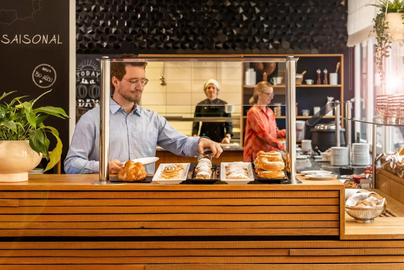 Breakfast in Hotel Zeitgeist Vienna Hauptbahnhof