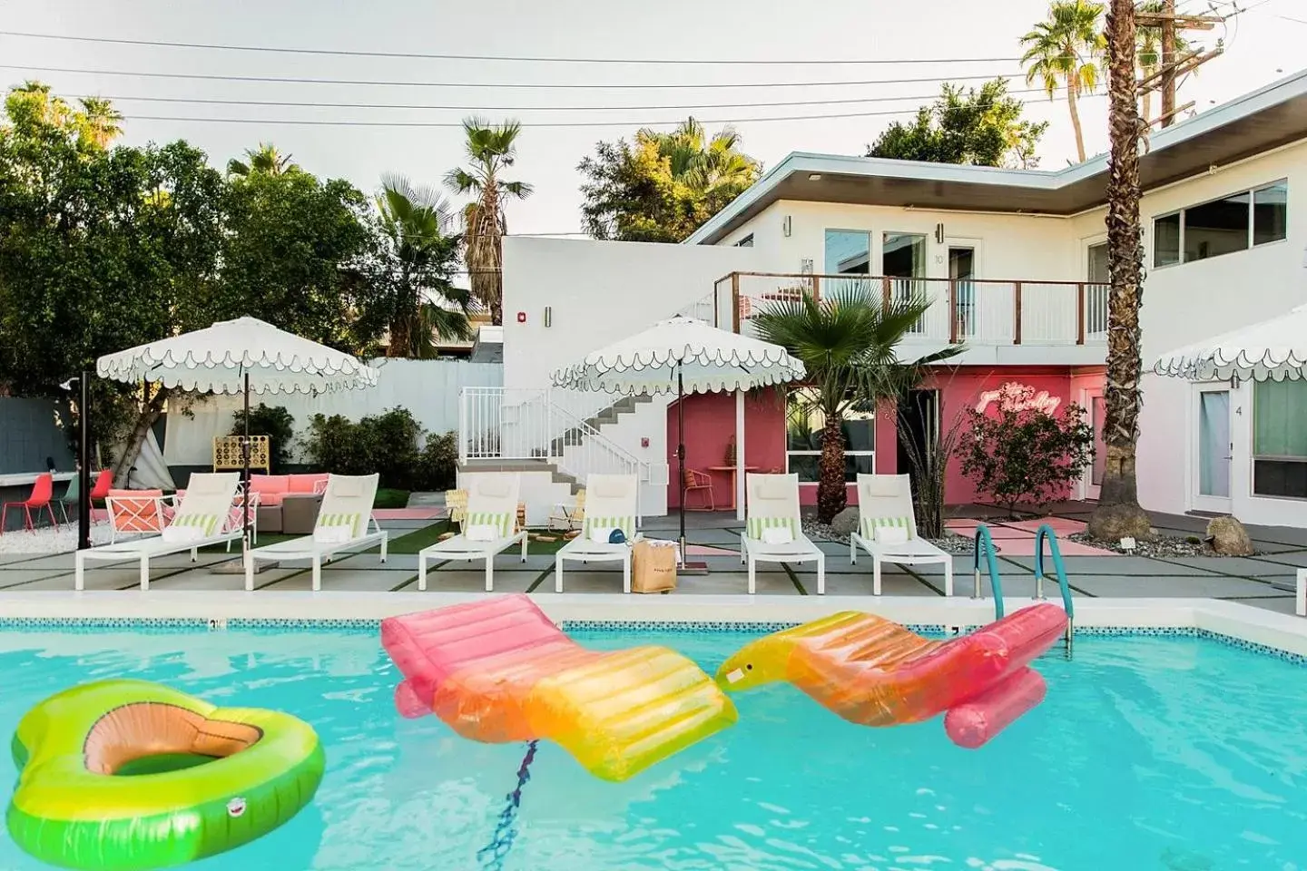 Property building, Swimming Pool in The Wesley Palm Springs