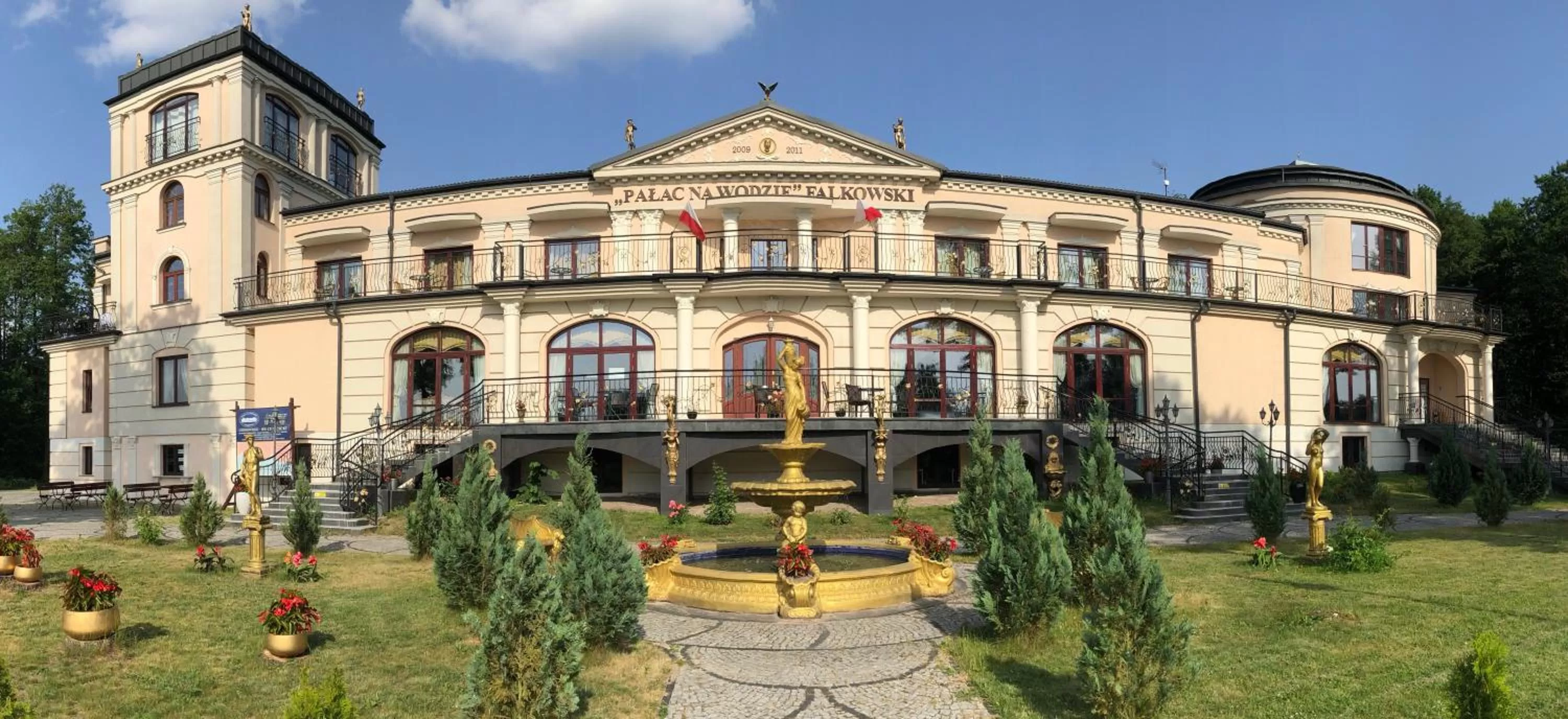 Property building in Medical & SPA "Pałac na Wodzie" Falkowski Augustów