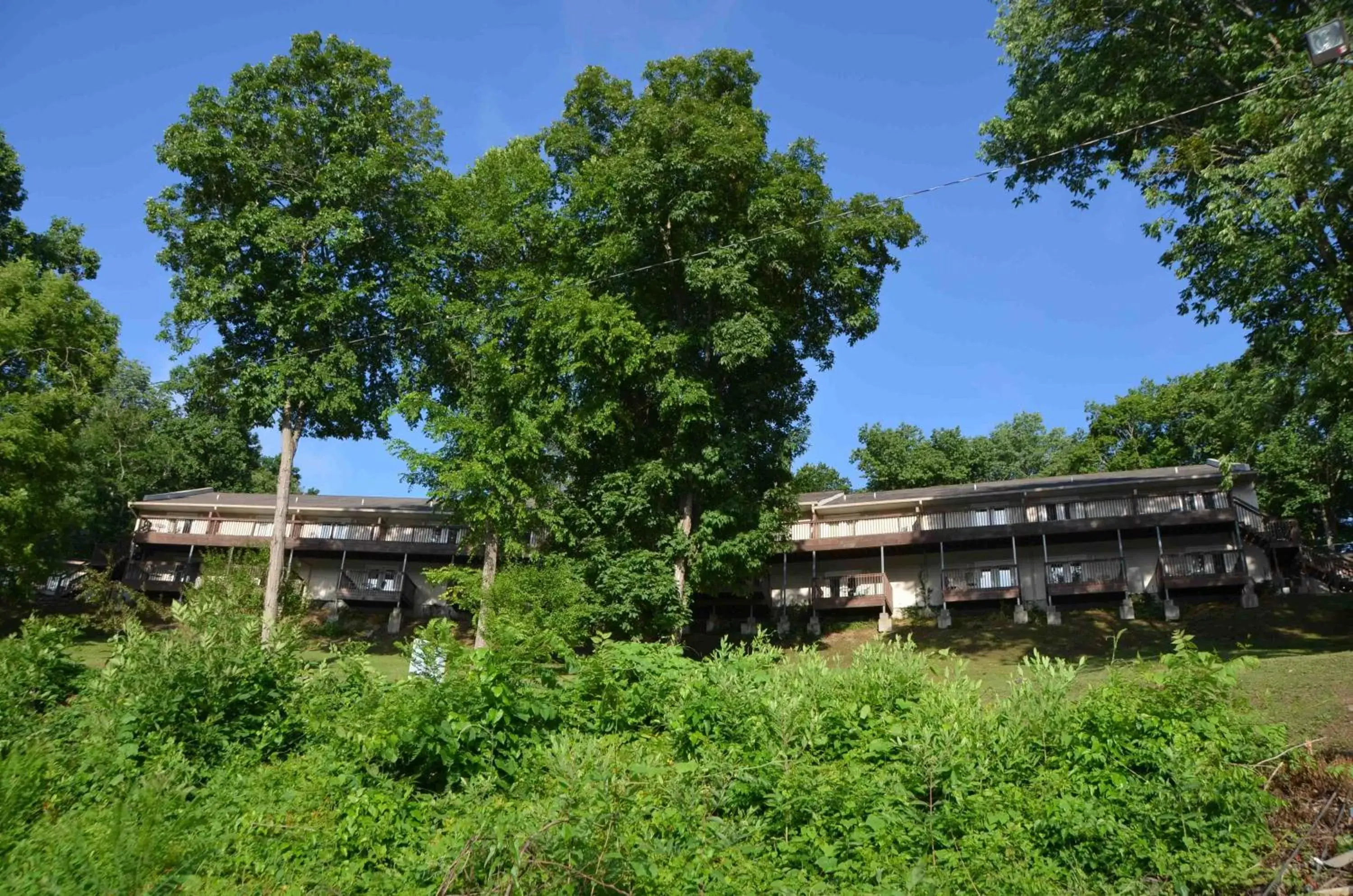 Property Building in The Retreat at Center Hill Lake