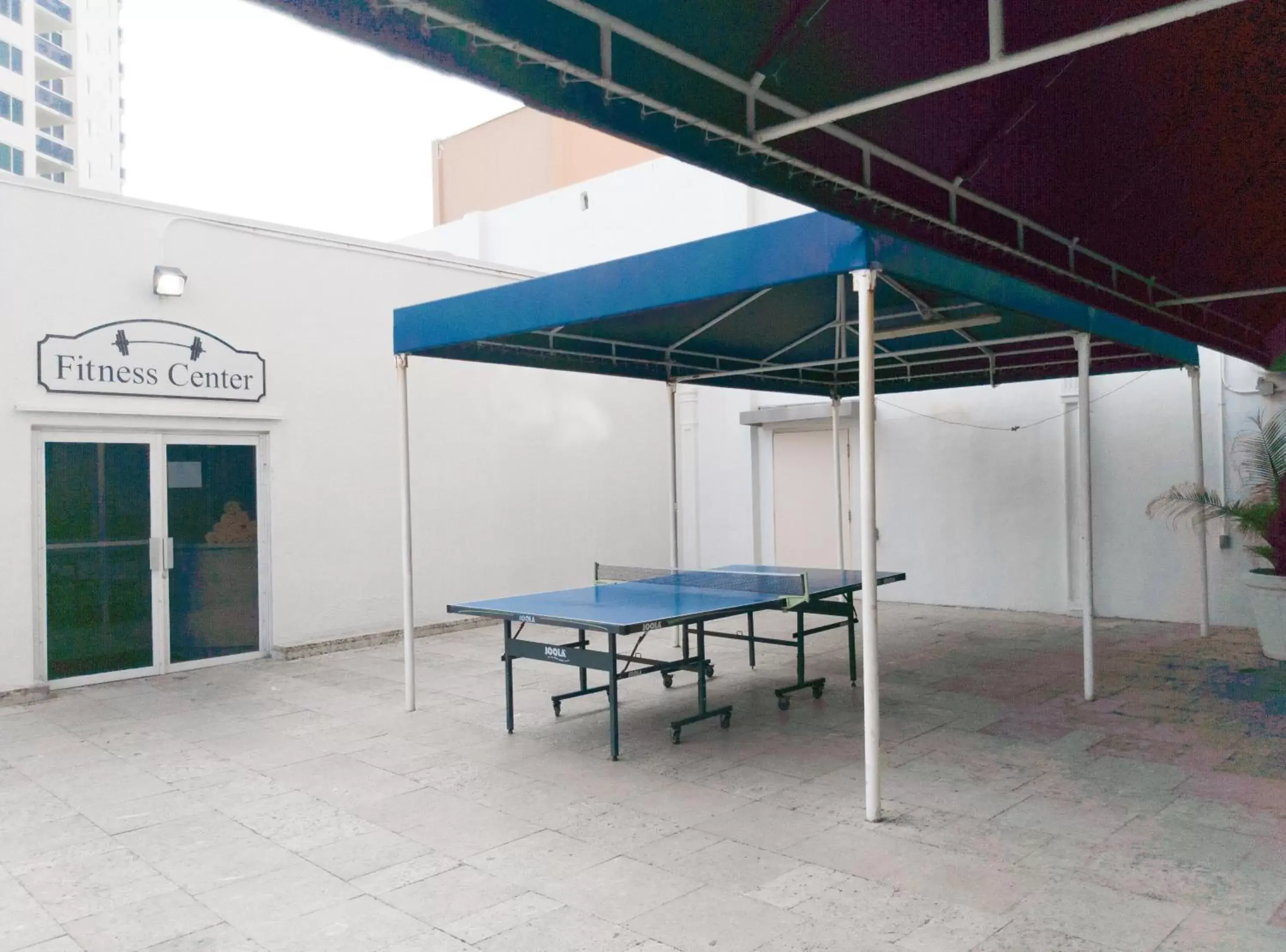 Table tennis in Ramada Plaza by Wyndham Marco Polo Beach Resort