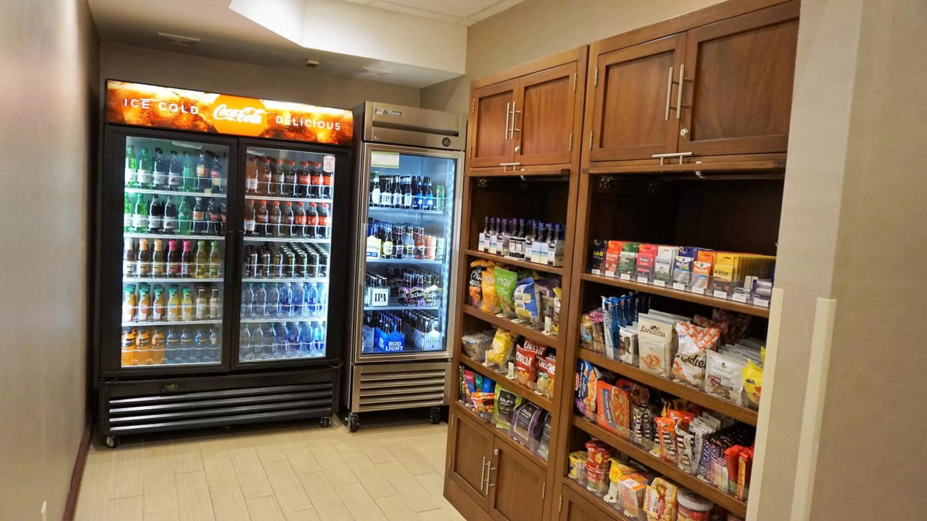 Lobby or reception in Holiday Inn Express & Suites Gibson by IHG