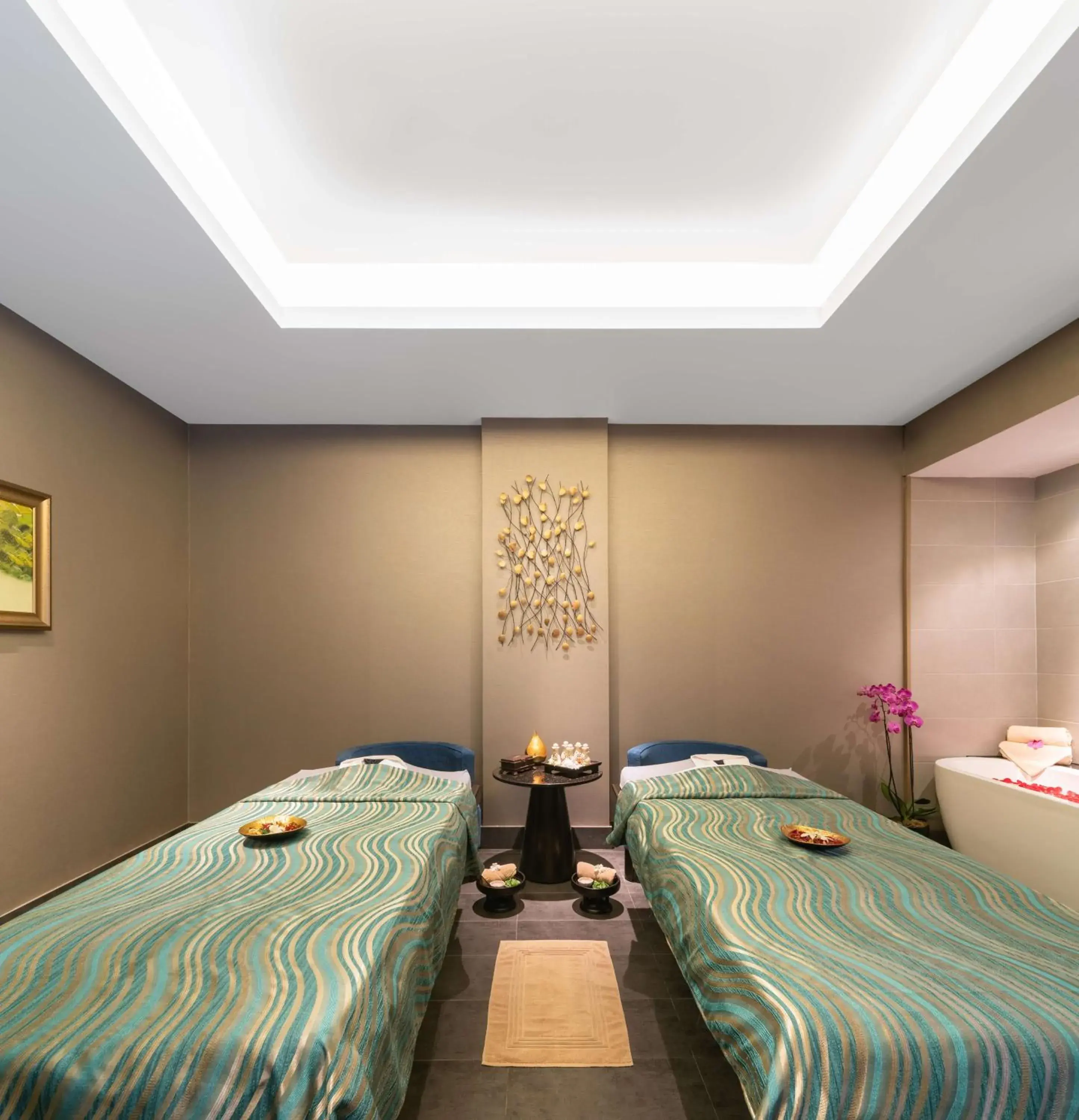 Spa and wellness centre/facilities, Bed in Radisson Collection Muscat, Hormuz Grand