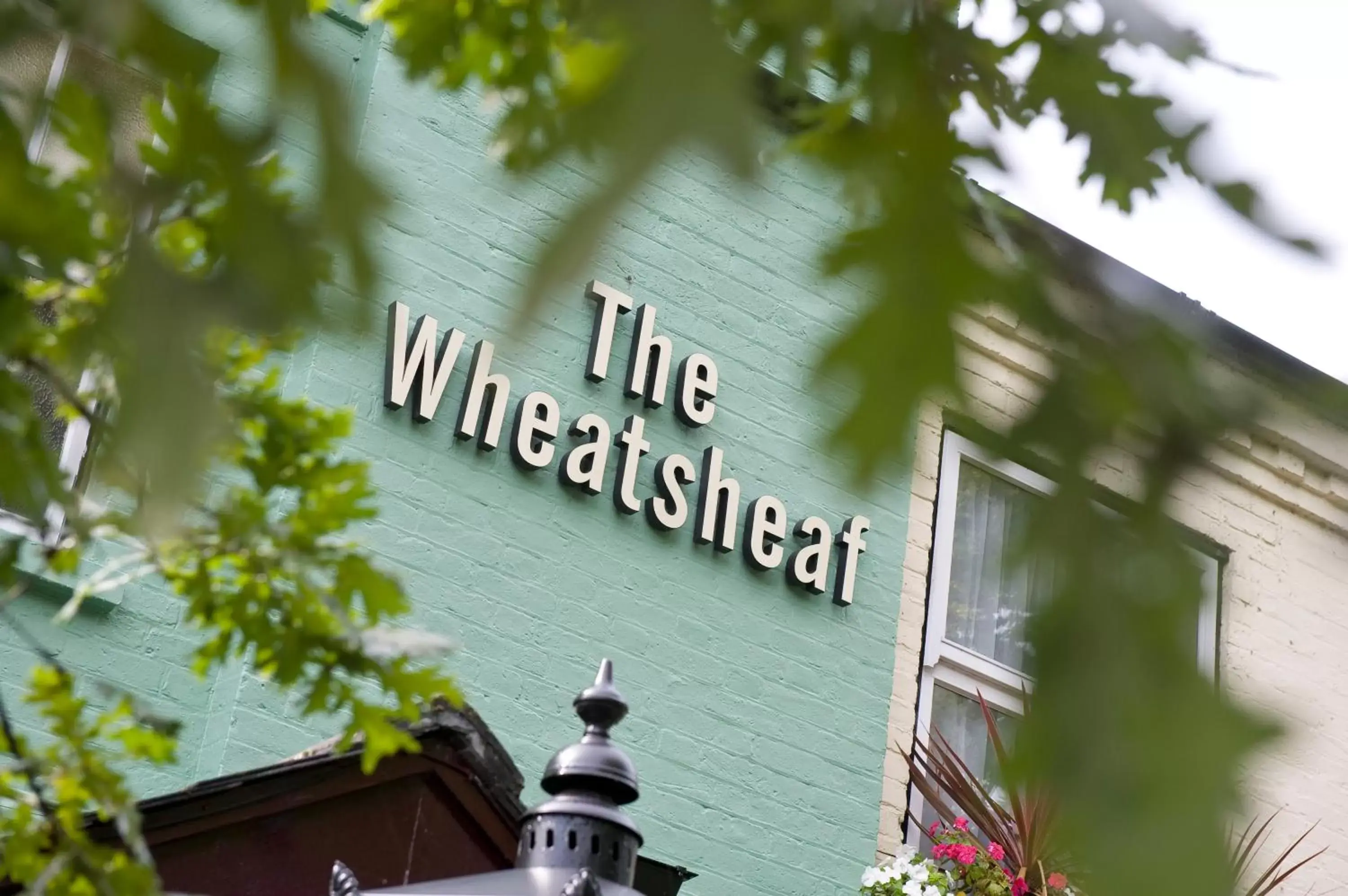 Logo/Certificate/Sign in Wheatsheaf Hotel by Chef & Brewer Collection