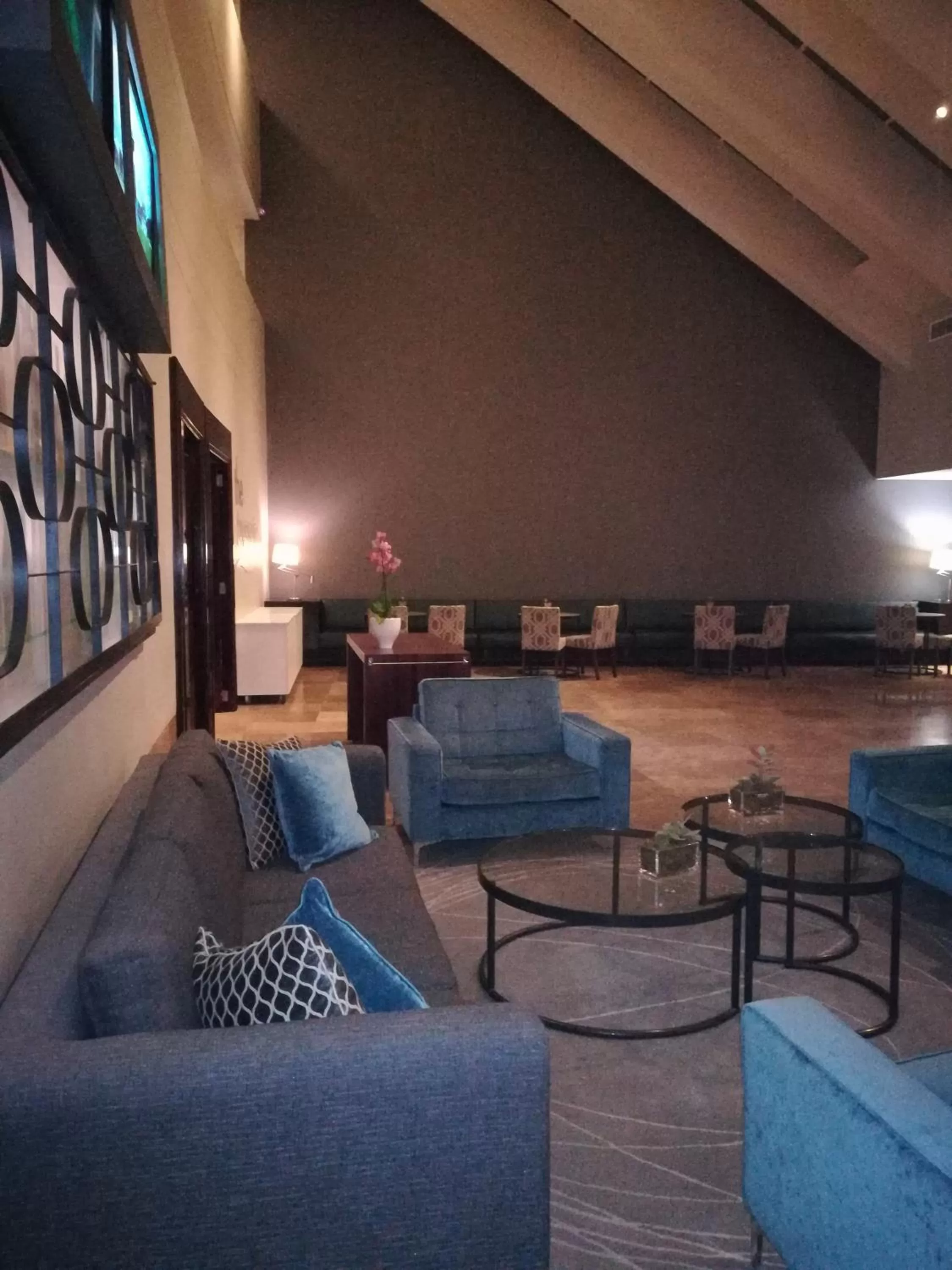 Lobby or reception, Seating Area in A310 Lagoon Beach Apartment & Spa
