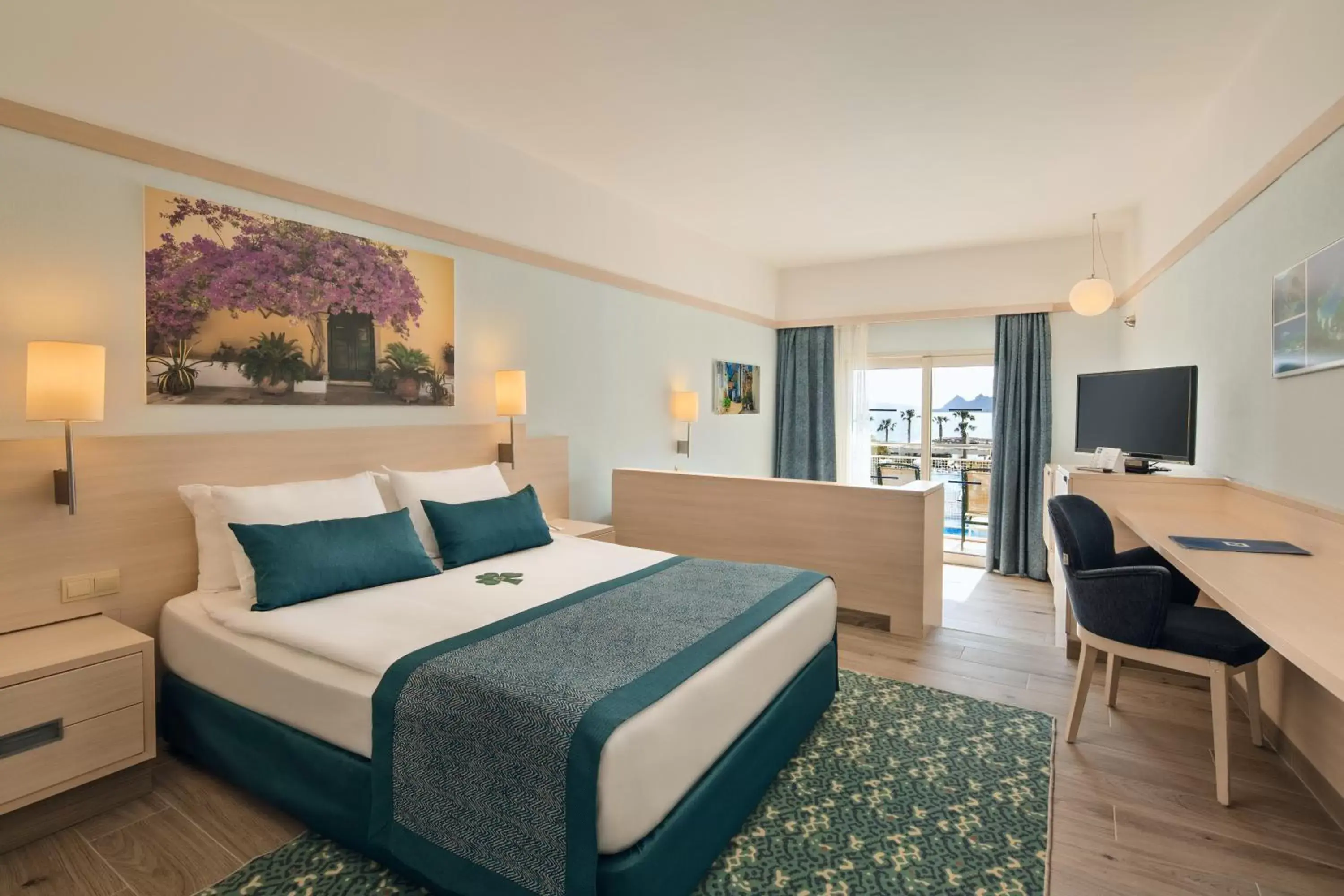 Bed in La Blanche Resort & Spa