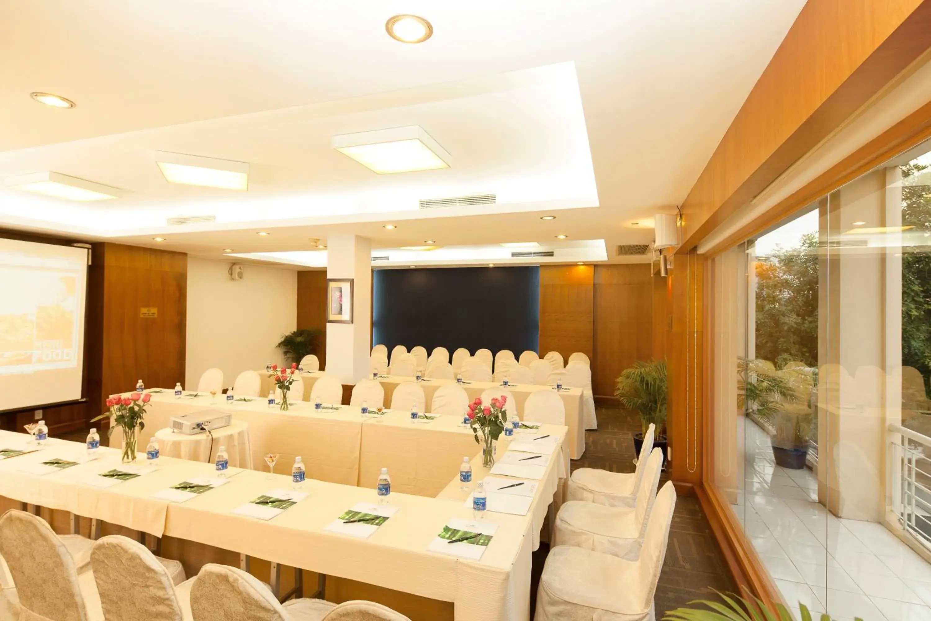 Banquet/Function facilities in Liberty Hotel Saigon Parkview