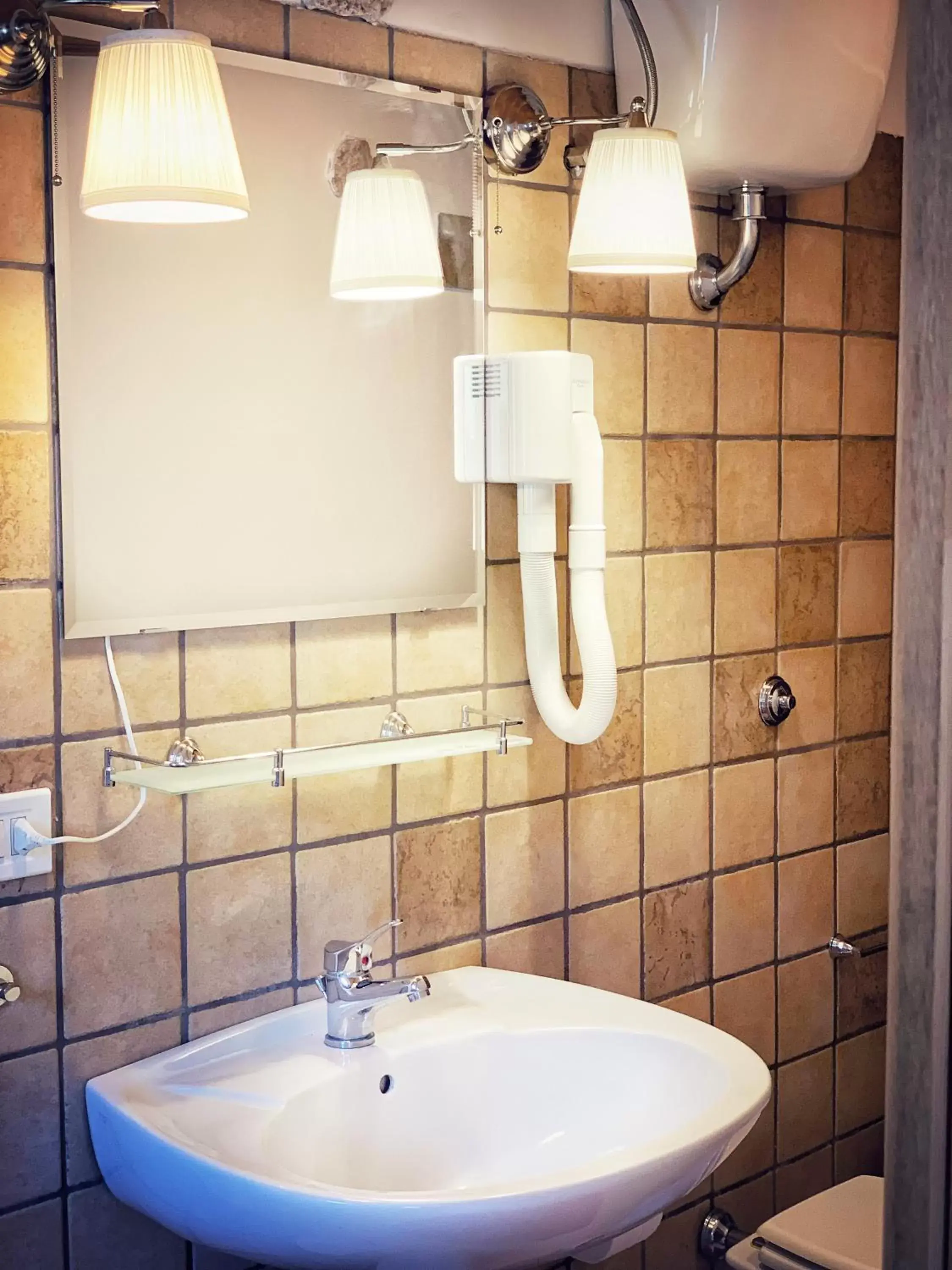 Bathroom in Madera Blanca