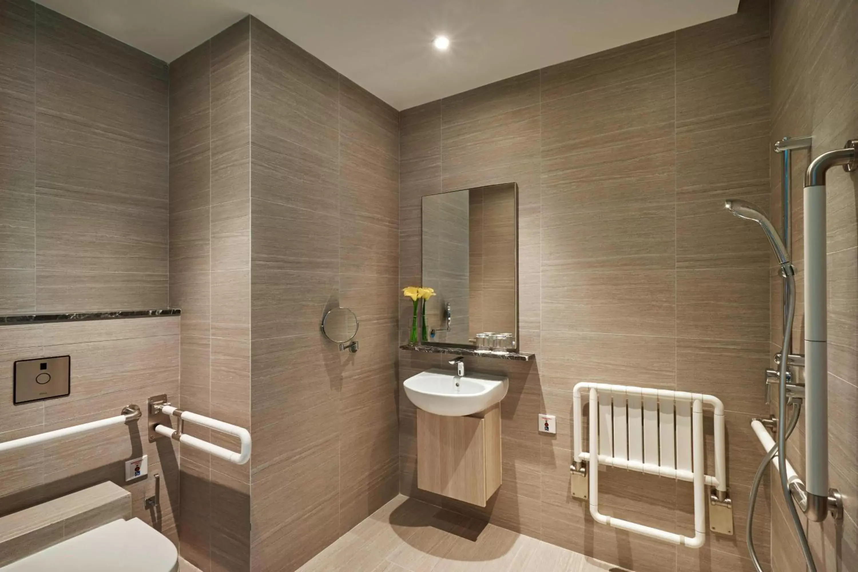 Bathroom in Courtyard by Marriott Singapore Novena