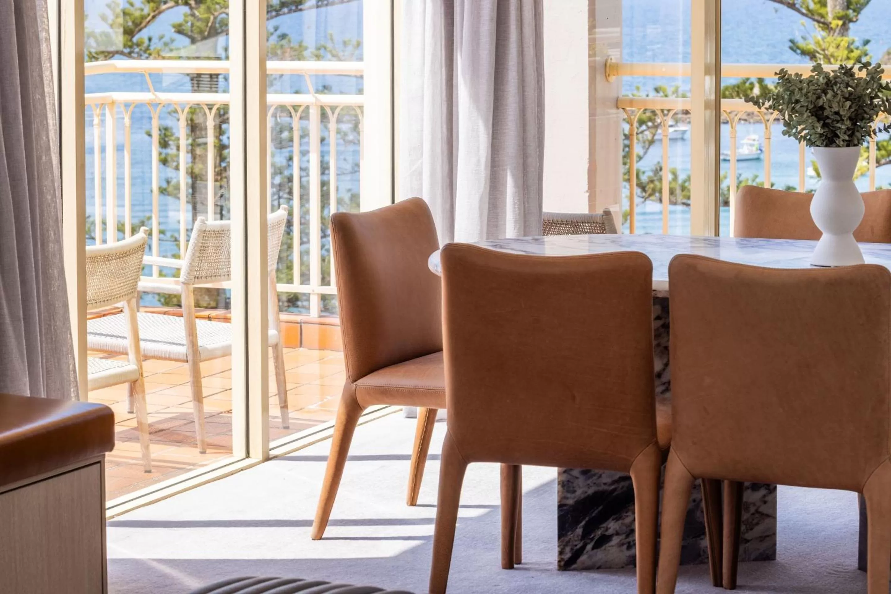 Photo of the whole room in Crowne Plaza Terrigal Pacific by IHG