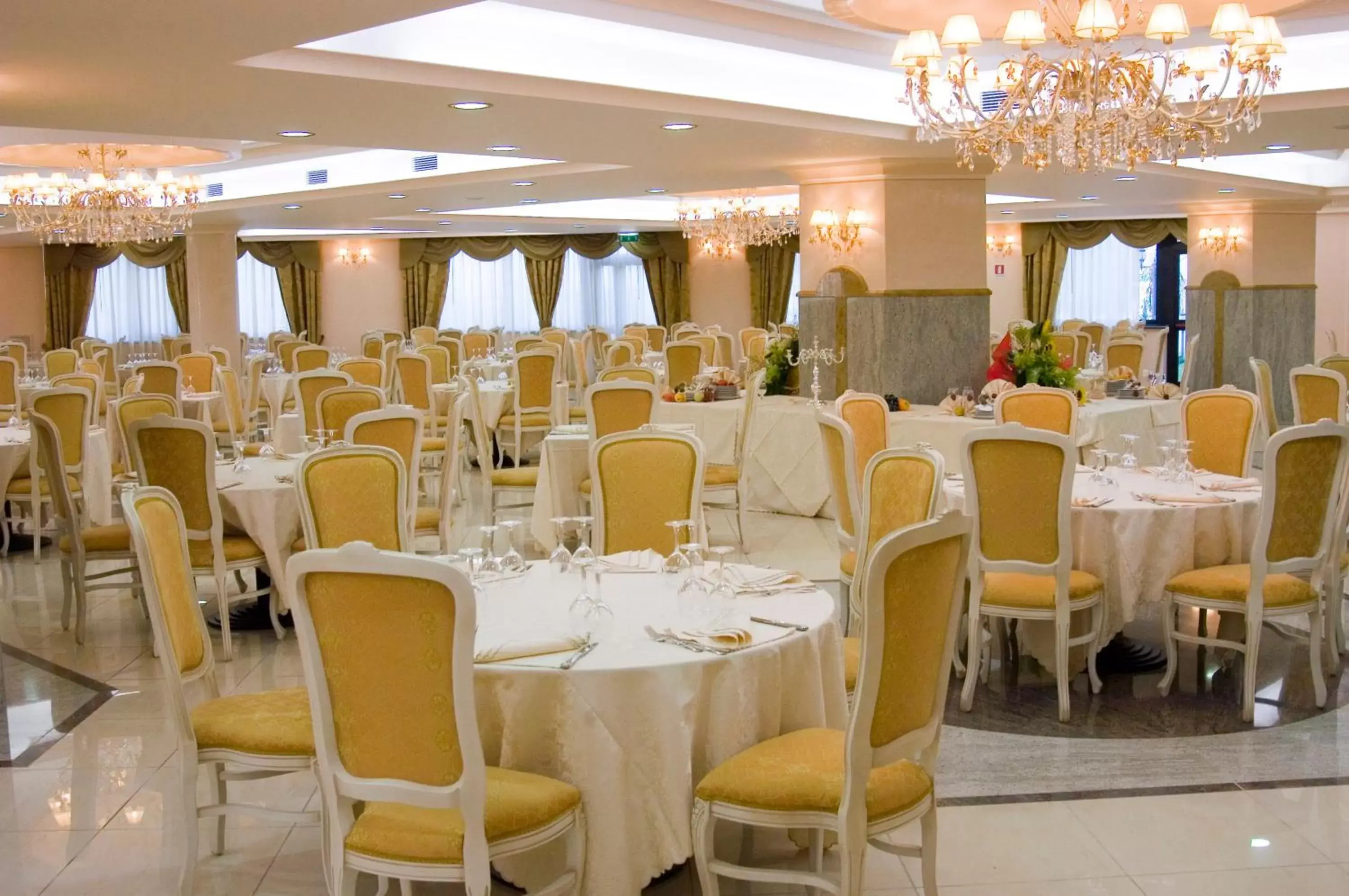 Day, Banquet Facilities in Hotel Roscianum Welness SPA