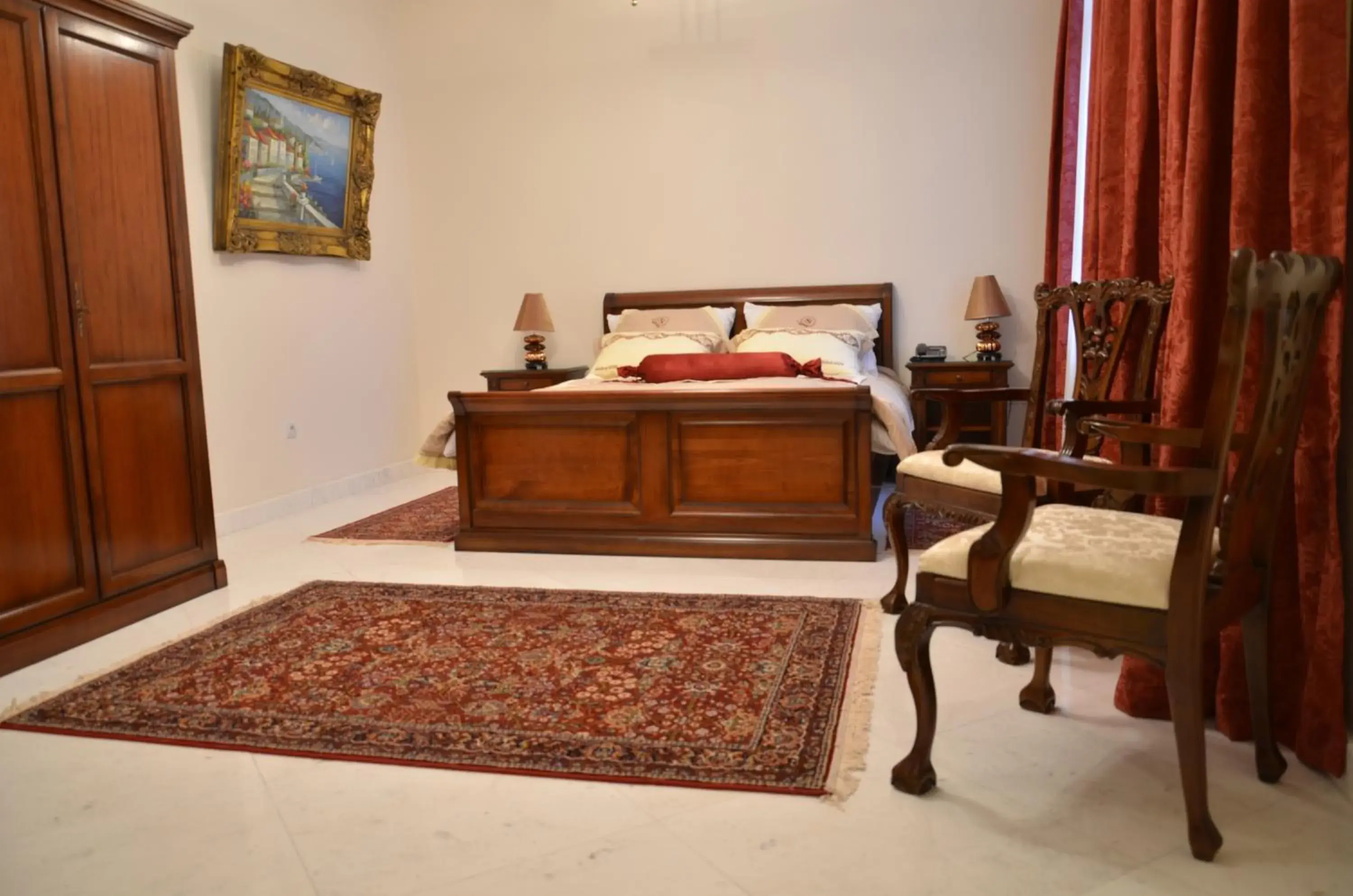 Superior Double Room in Garni Hotel Helvetia Superior Double Room in Garni Hotel Helvetia