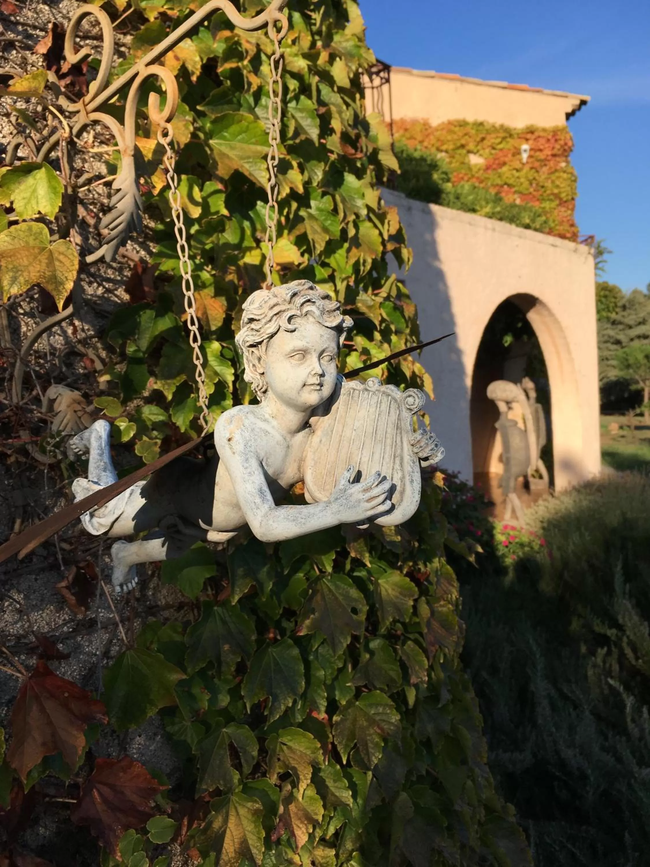 Decorative detail, Staff in VILLA MERCEDES B&b