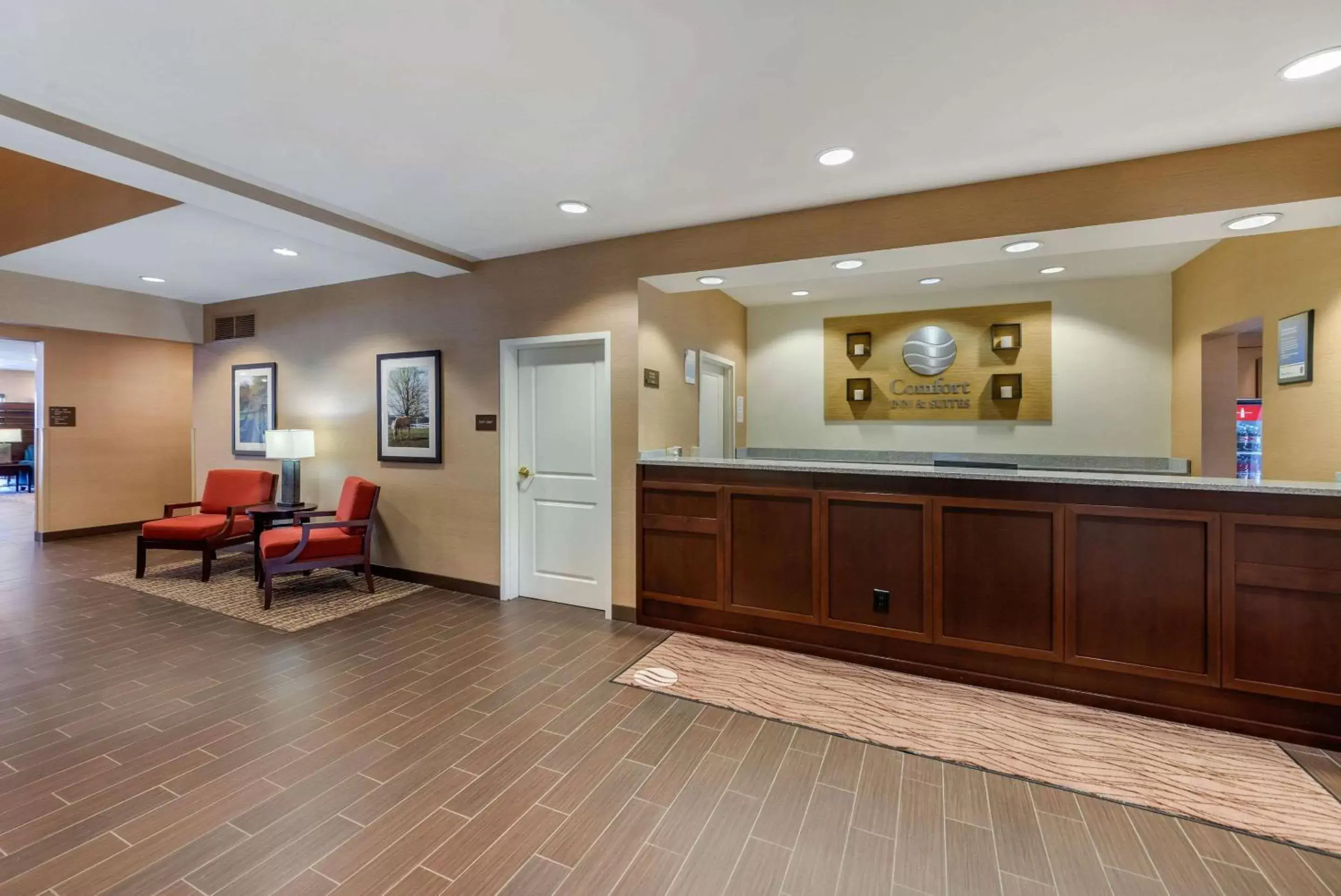 Lobby or reception, Lobby/Reception in Comfort Inn & Suites Northern Kentucky