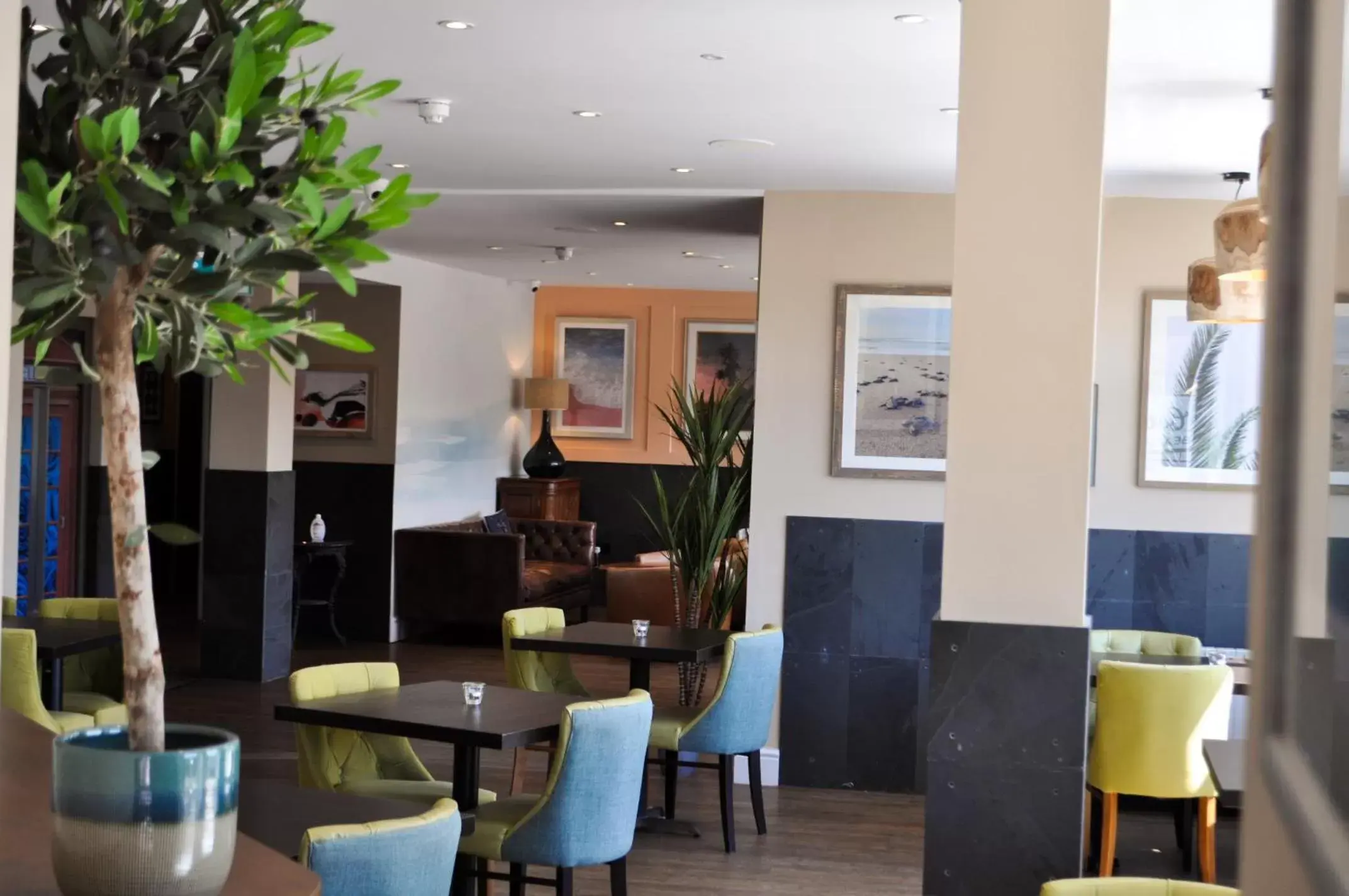 Seating area, Restaurant/Places to Eat in Bude Hotel - An Mor