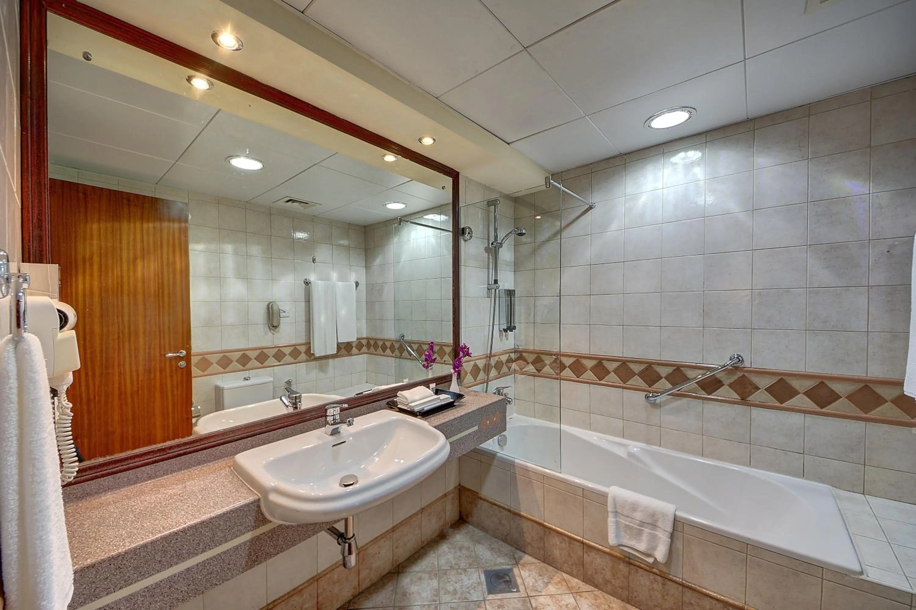 Bathroom in Al Manar Grand Hotel Apartment