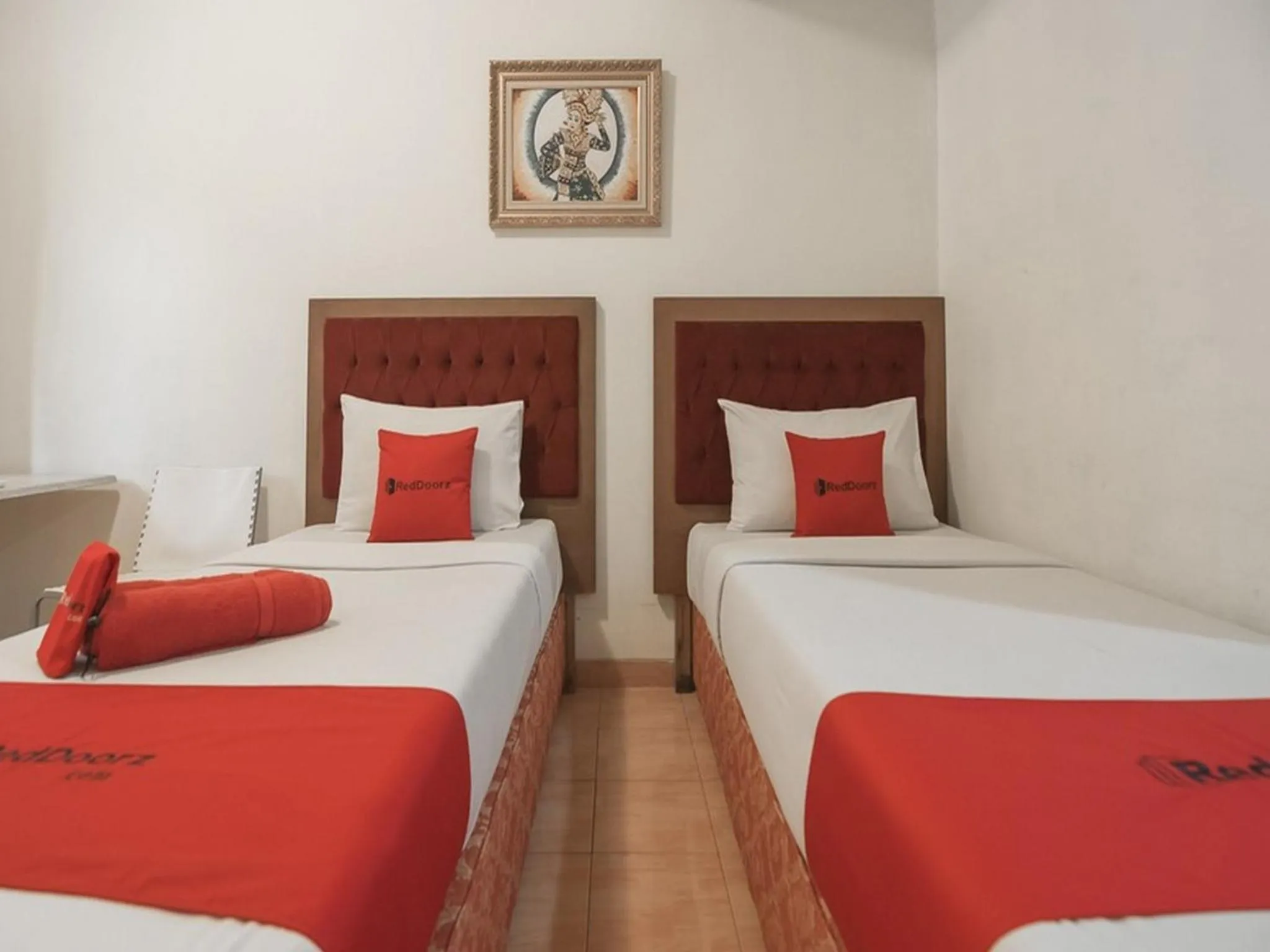 Bedroom, Bed in RedDoorz @ Buah Batu 3