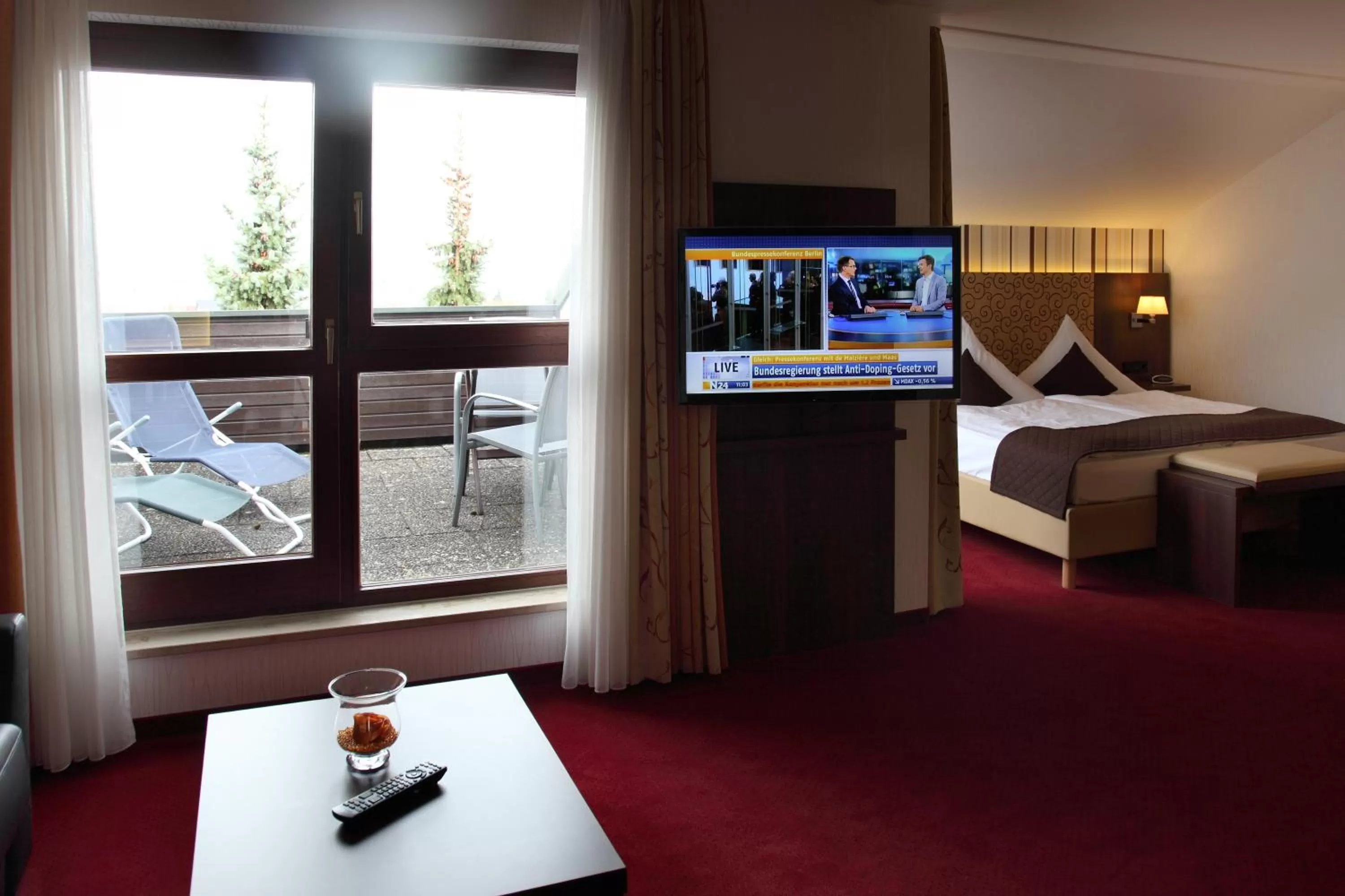 Balcony/Terrace, Bed in Lobinger-Parkhotel