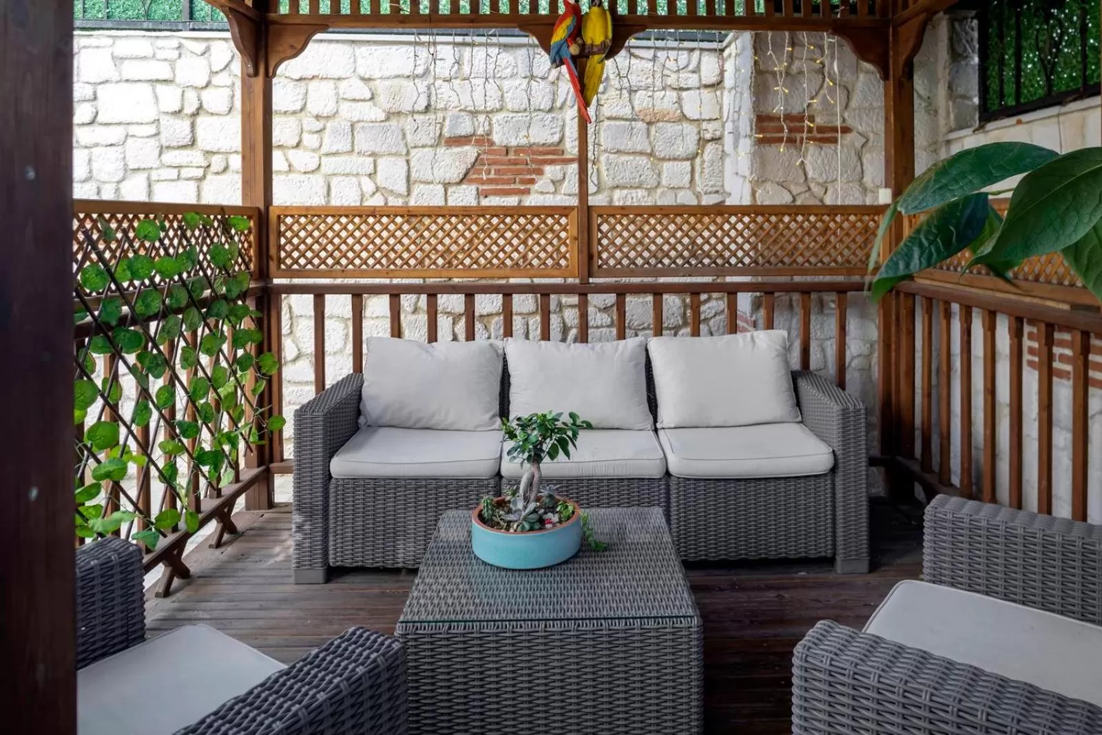 Patio in Lagun Palas