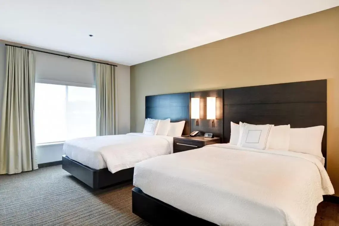 Bedroom, Bed in Residence Inn by Marriott Cleveland Airport/Middleburg Heights