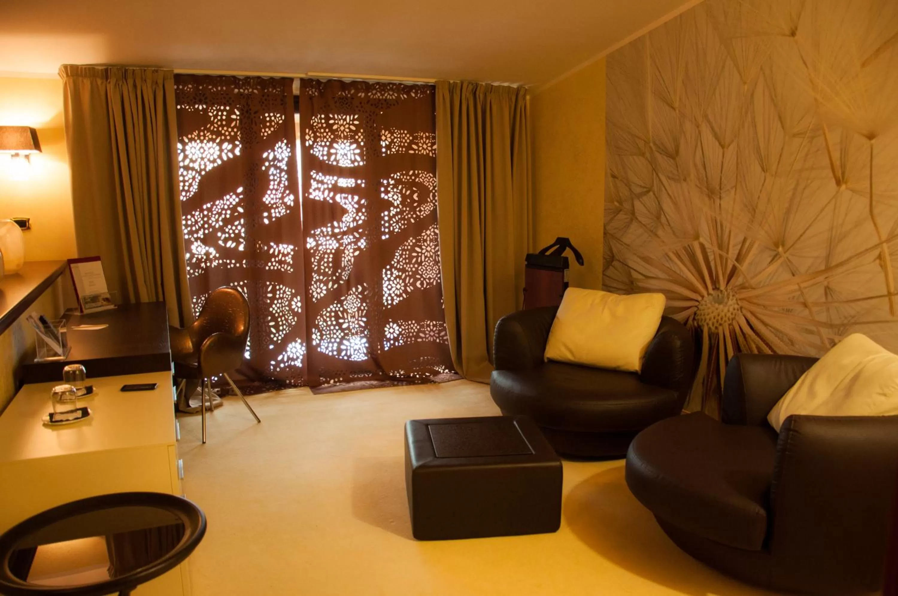 Decorative detail in Grand Hotel Paradiso