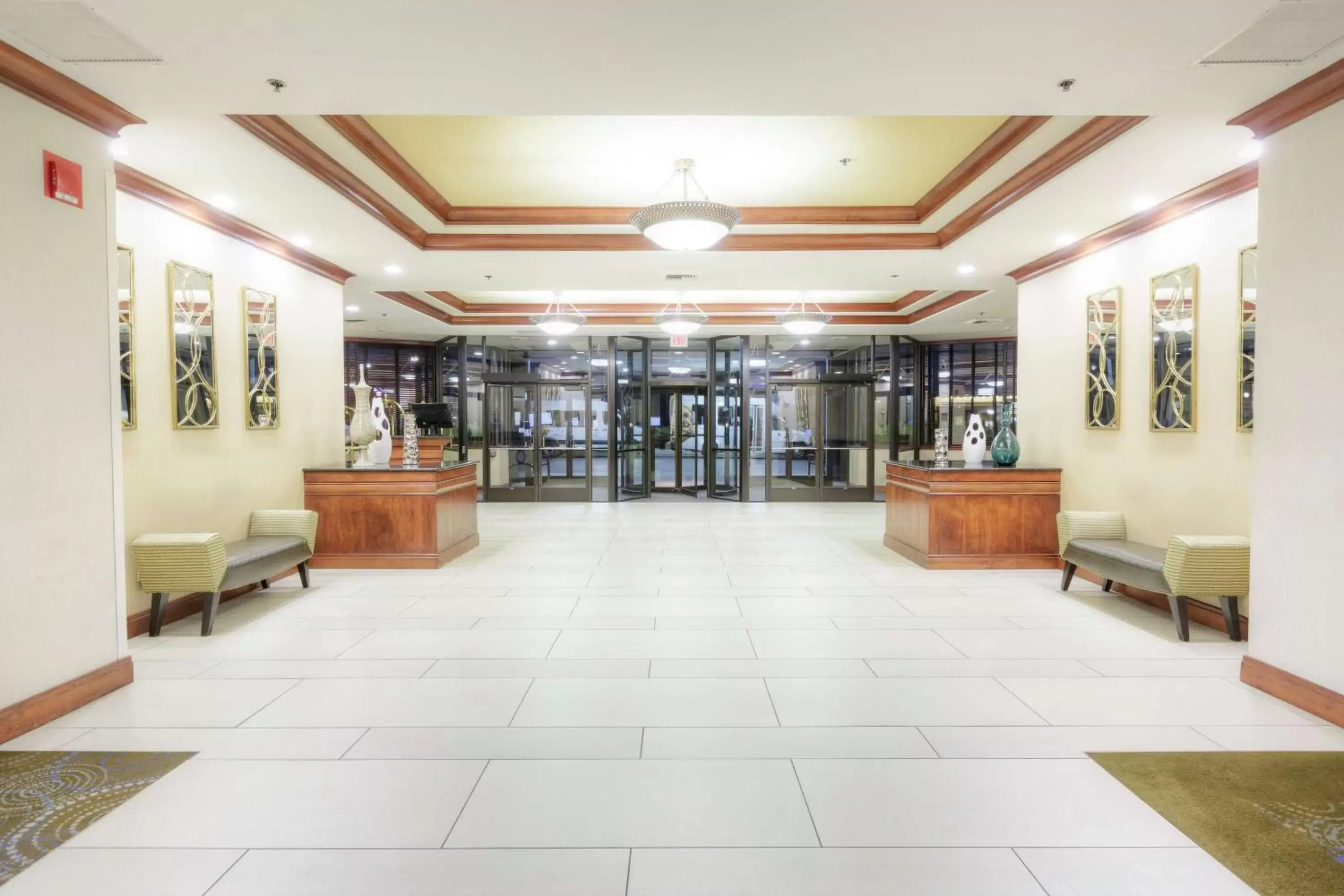 Lobby or reception, Lobby/Reception in DoubleTree by Hilton Spokane City Center