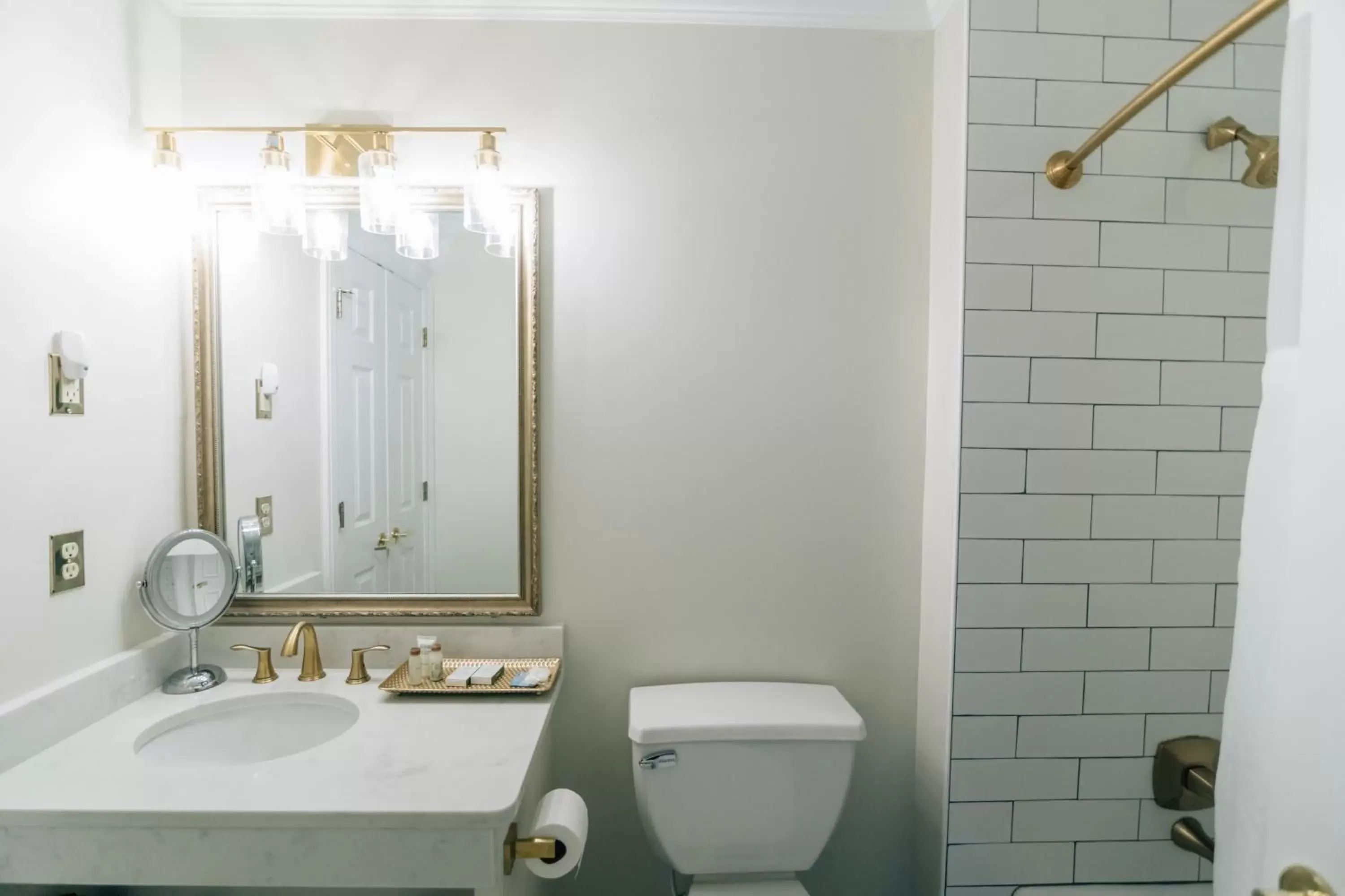 Bathroom in Church Street Inn