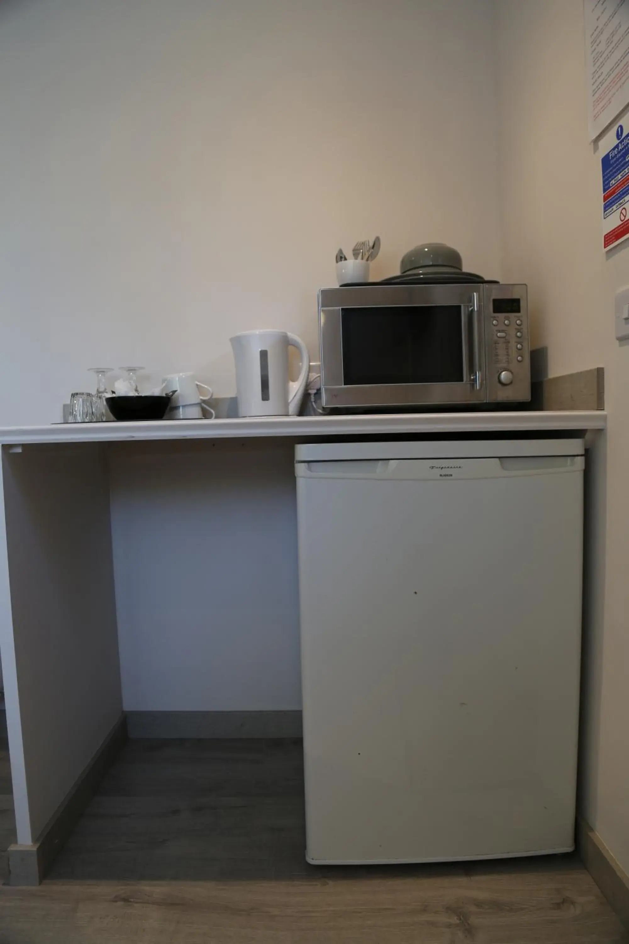 Kitchen/Kitchenette in Debden Guest House