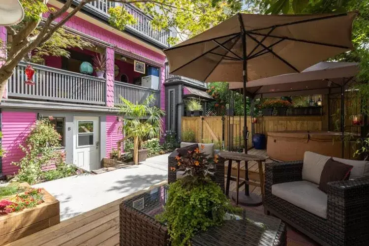 Patio in West End Guest House