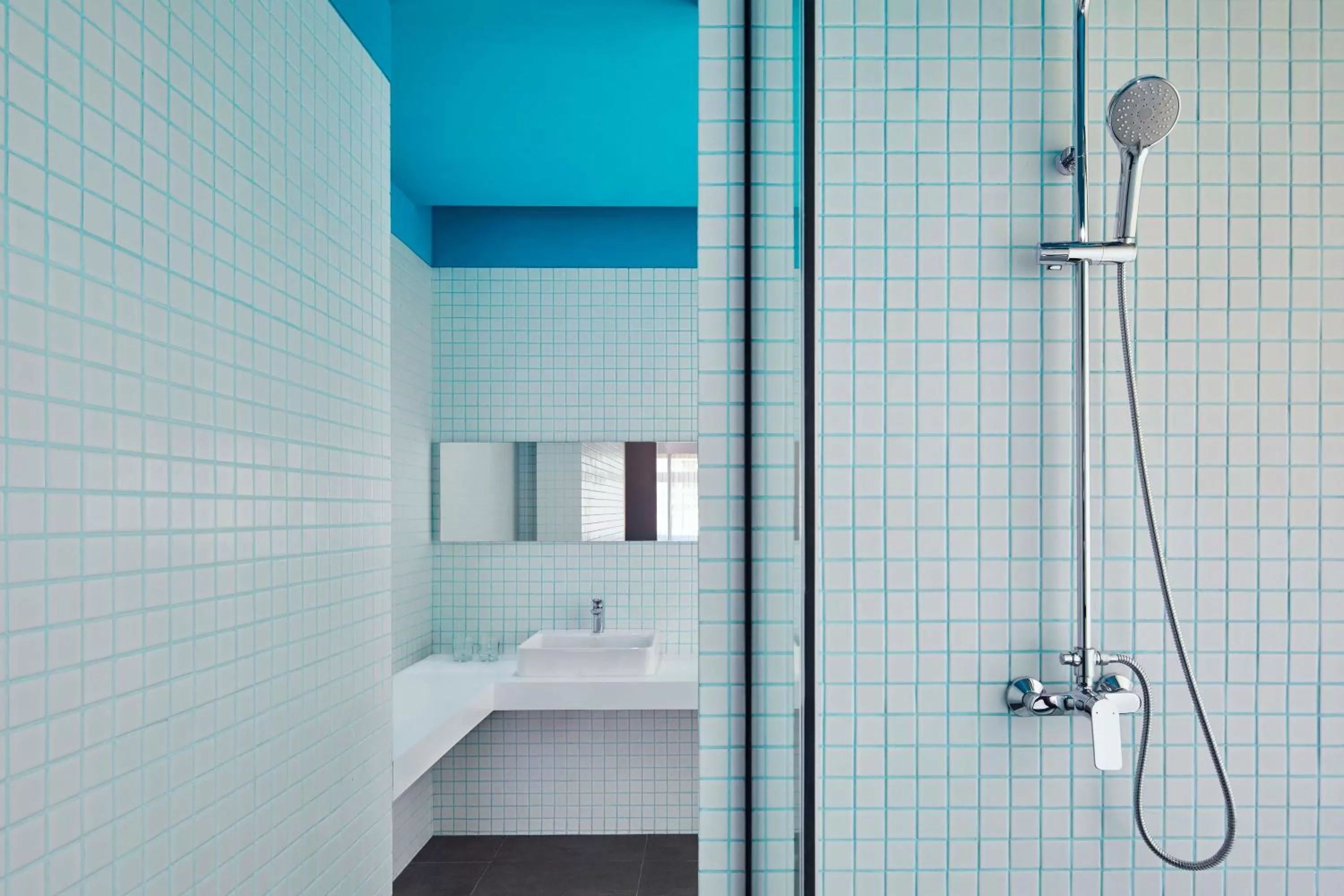 Bathroom in ARTOTEL Gajahmada Semarang