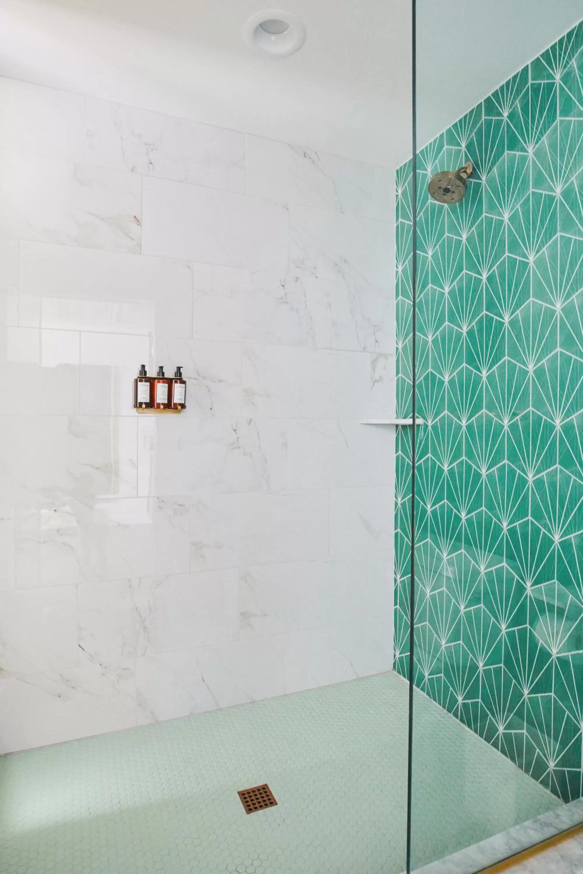 Shower in RISE Uptown