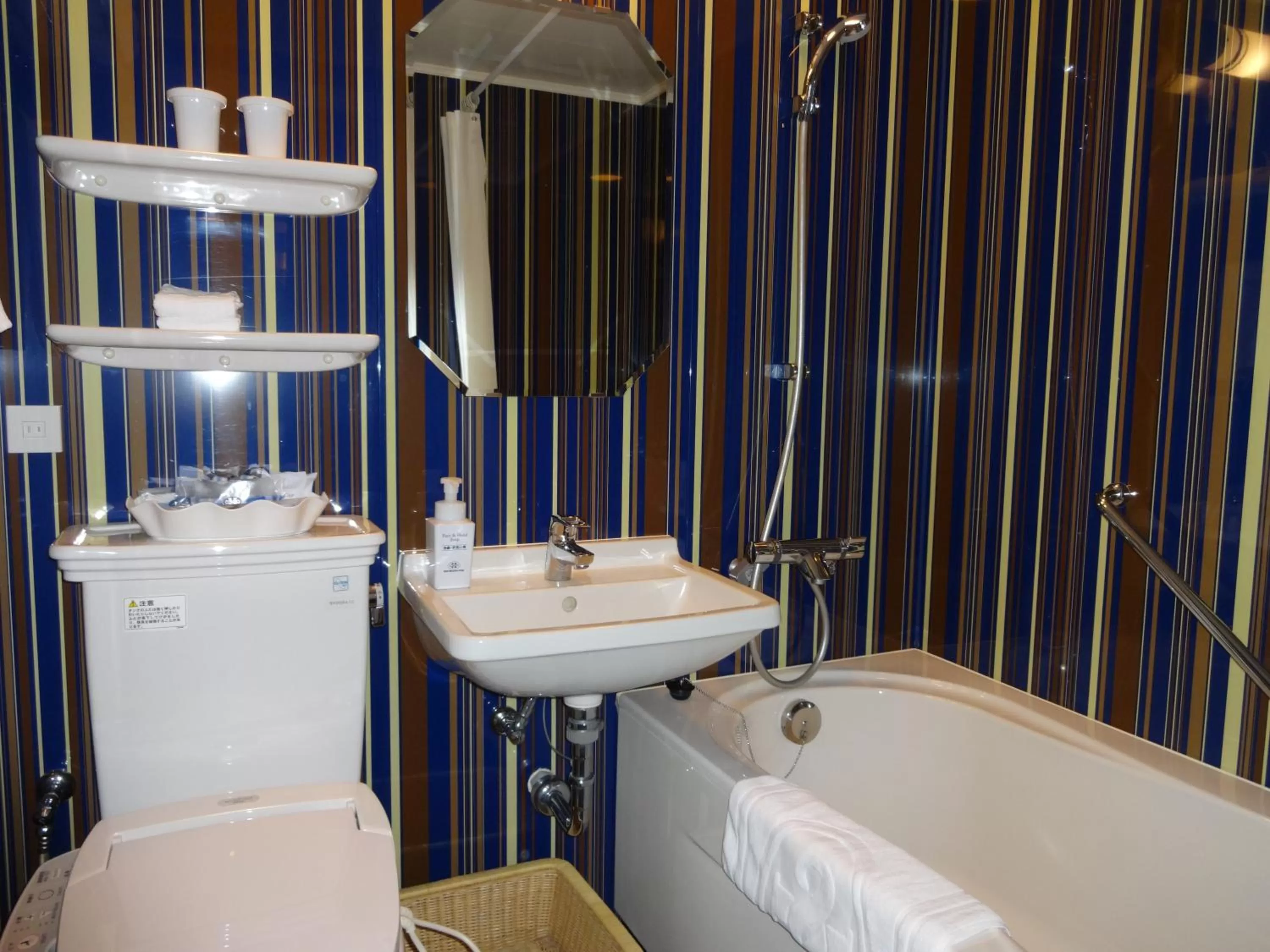 Bathroom in Hotel Monterey Kyoto