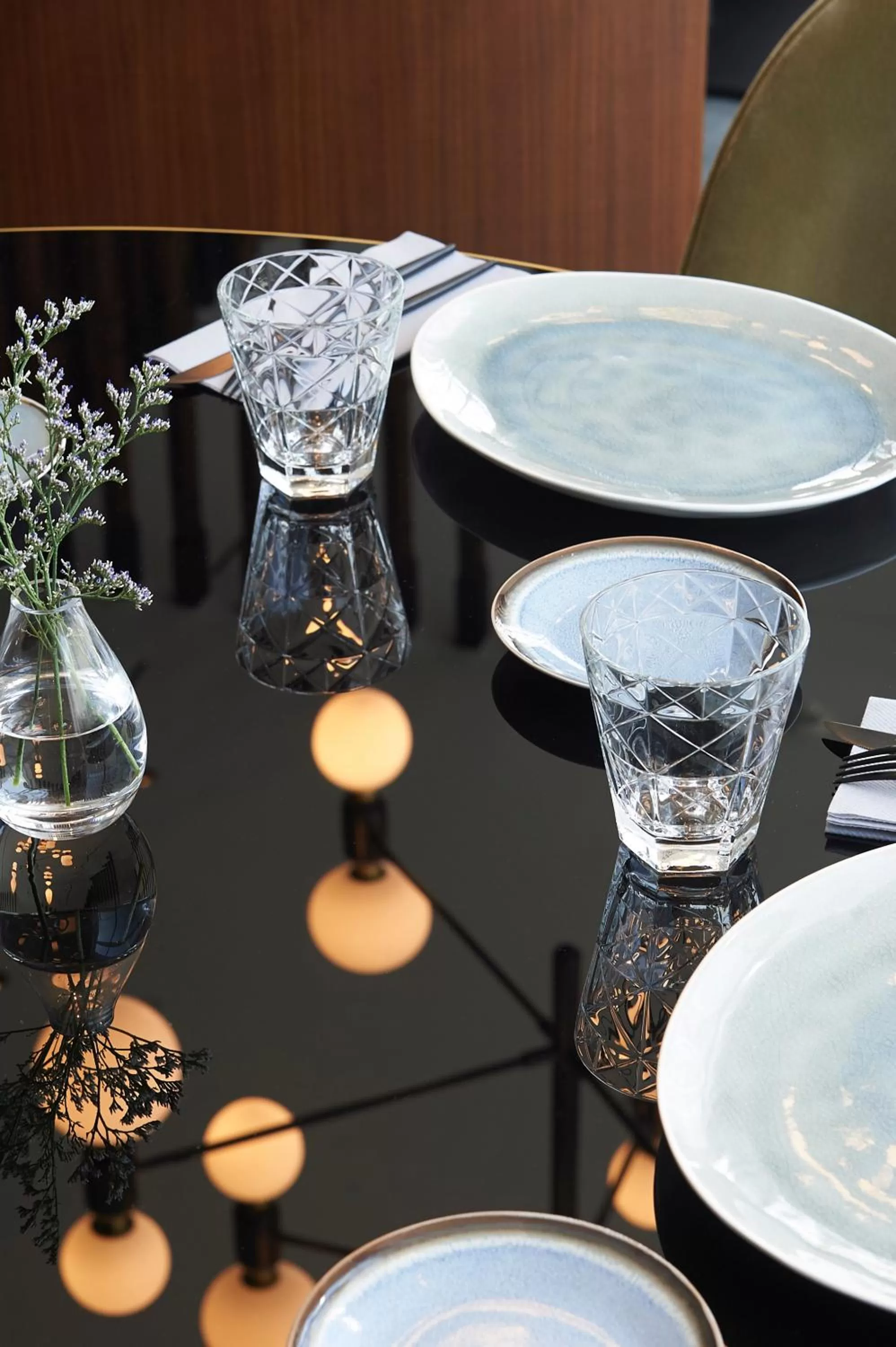 Restaurant/places to eat in FORM Hotel Al Jaddaf, Dubai, a Member of Design Hotels