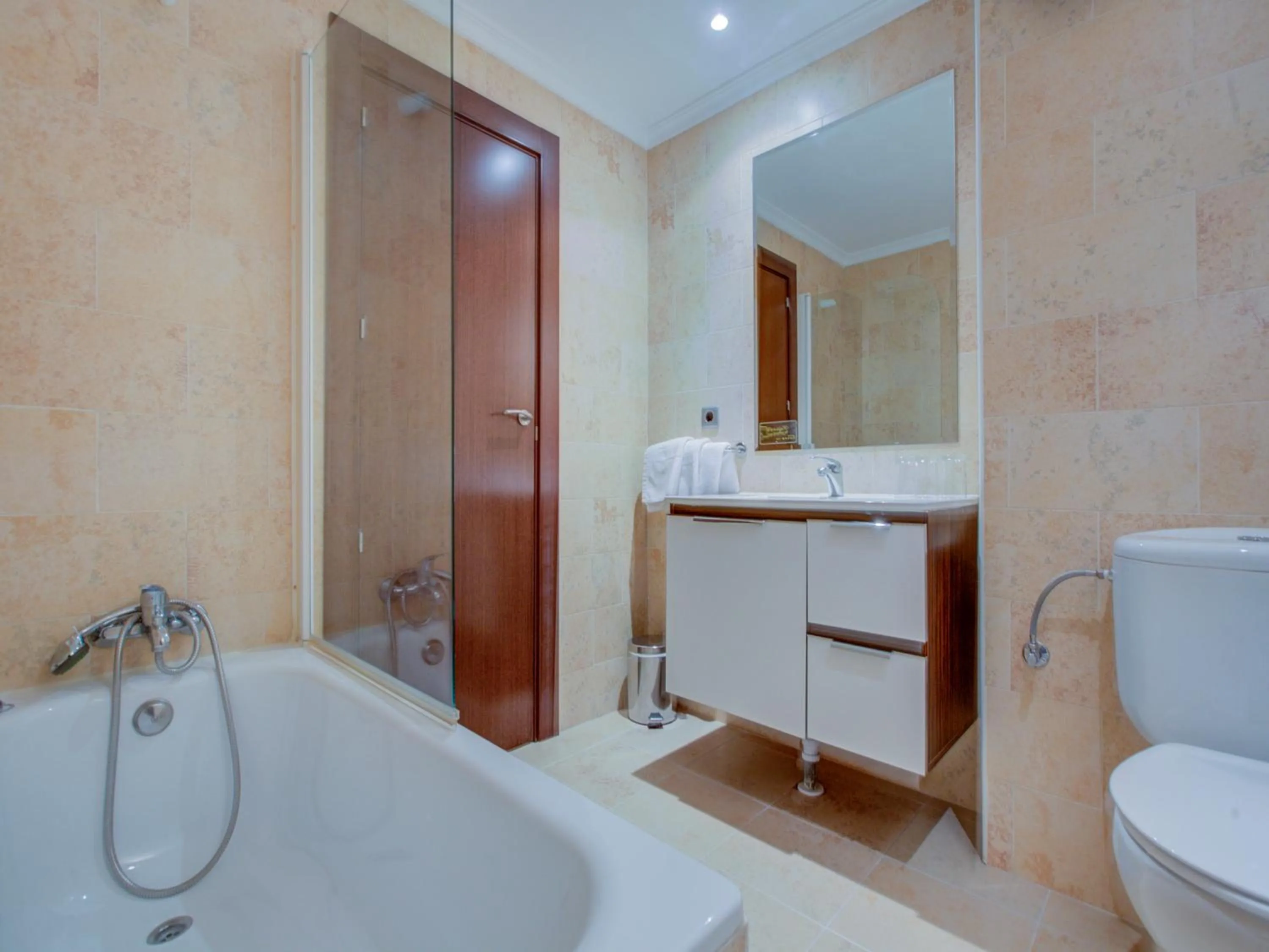 Bathroom in Hotel El Mesón