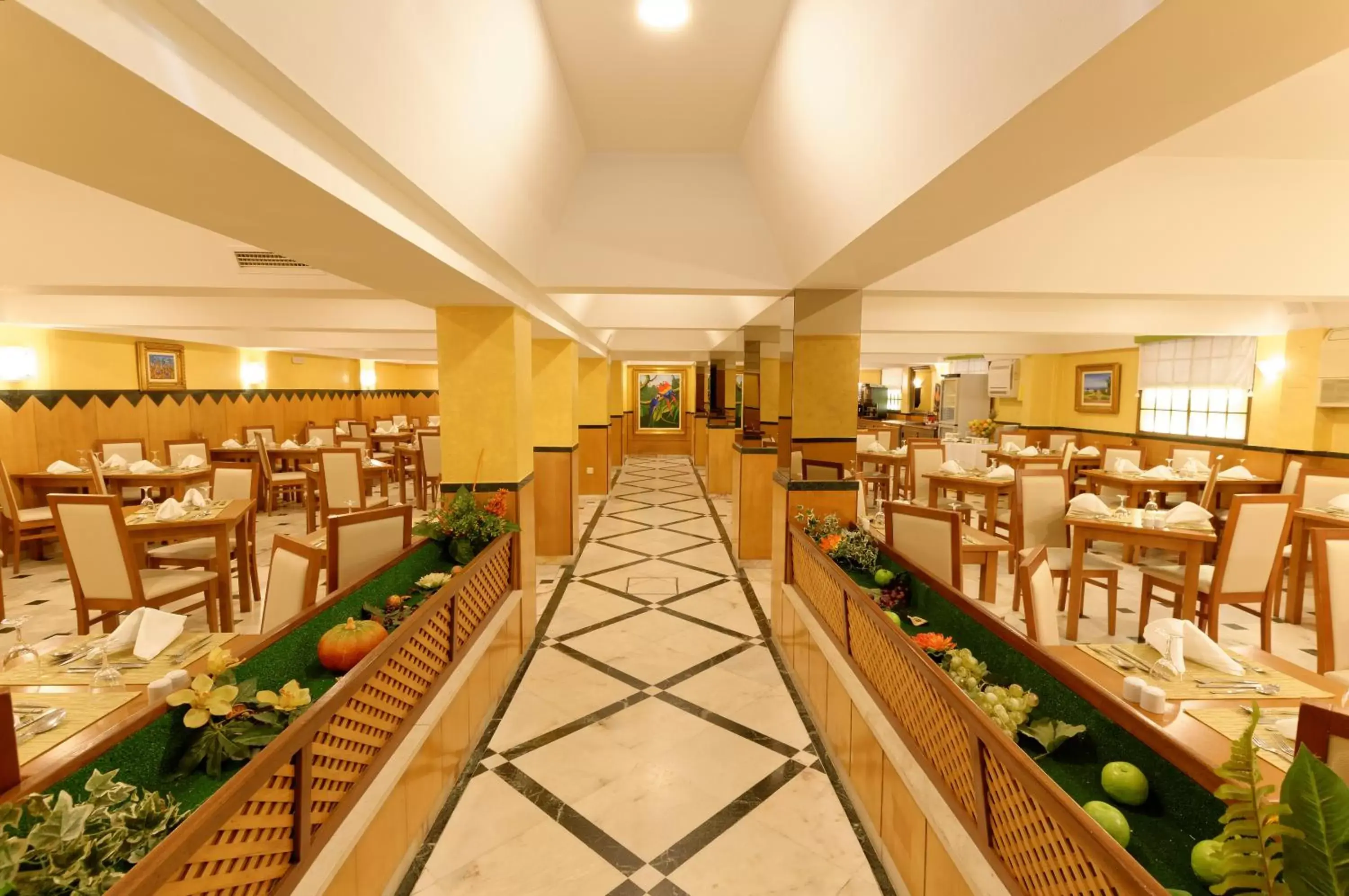 Restaurant/places to eat in Hotel Baía De Monte Gordo