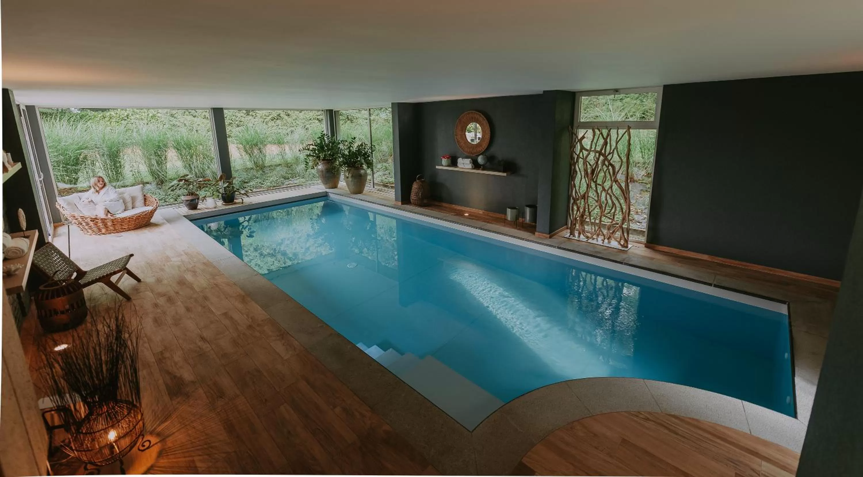 Swimming pool in Villa Geva