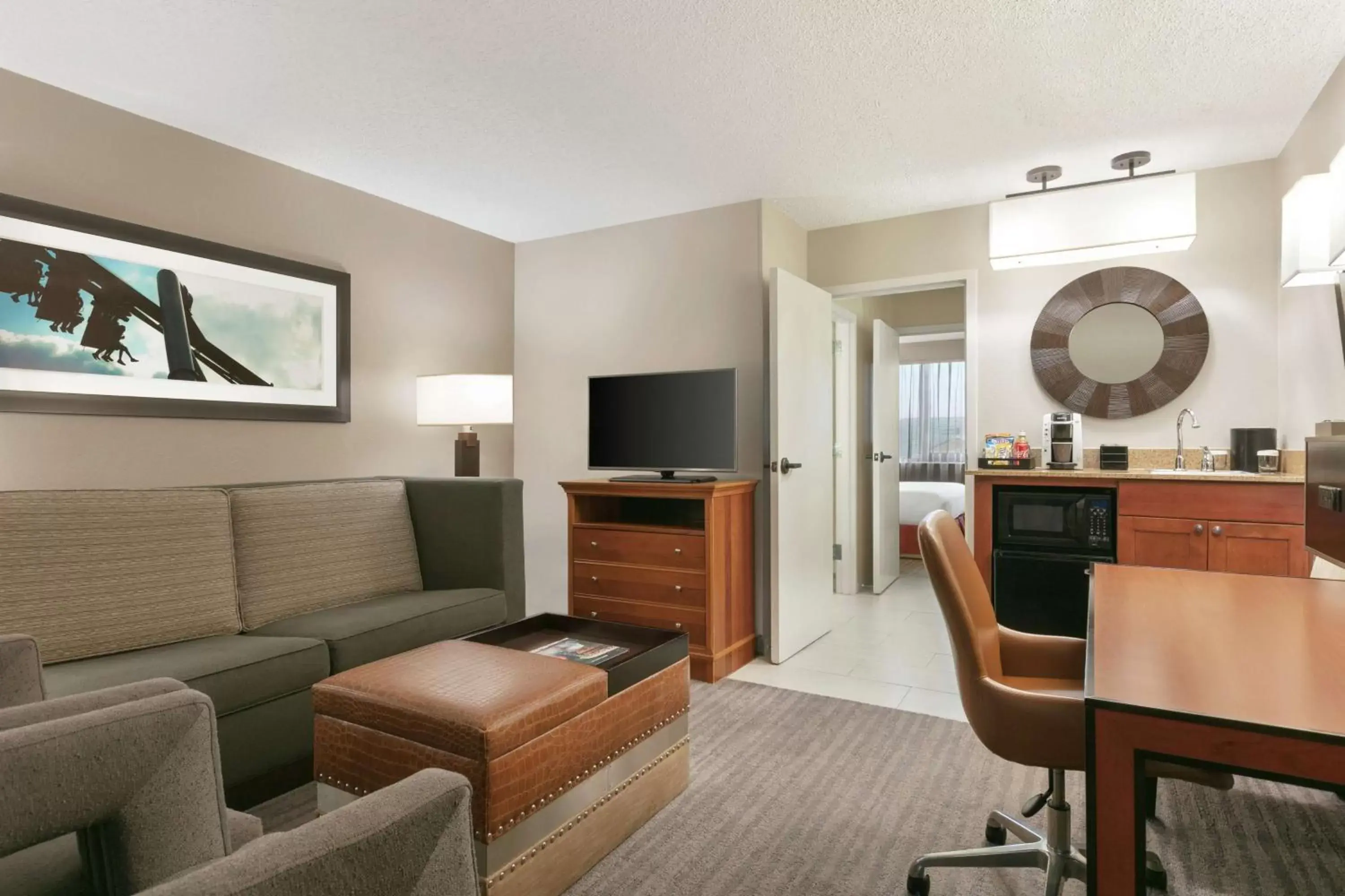 Bedroom, Seating Area in Embassy Suites by Hilton Orlando International Drive ICON Park