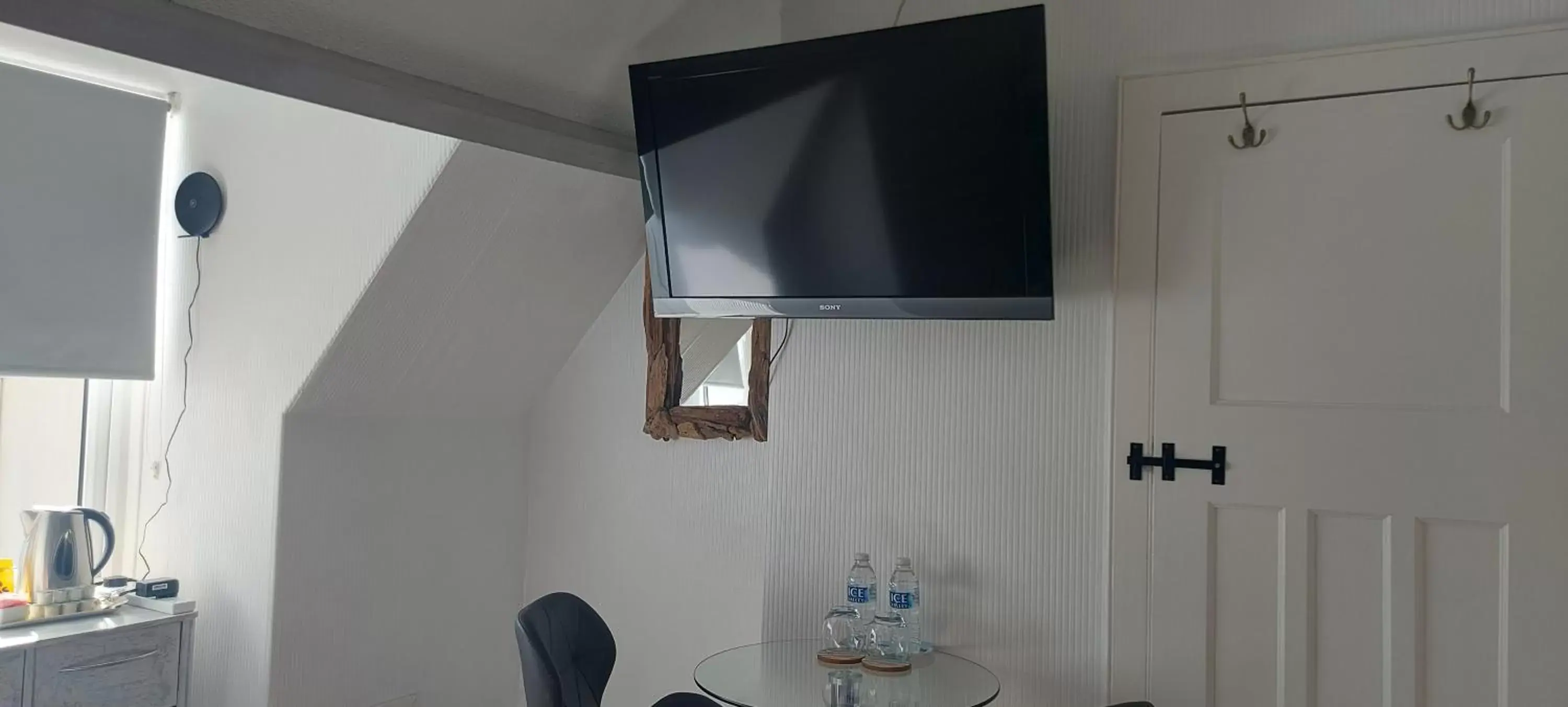 Bedroom, TV/Entertainment Center in Trentham House